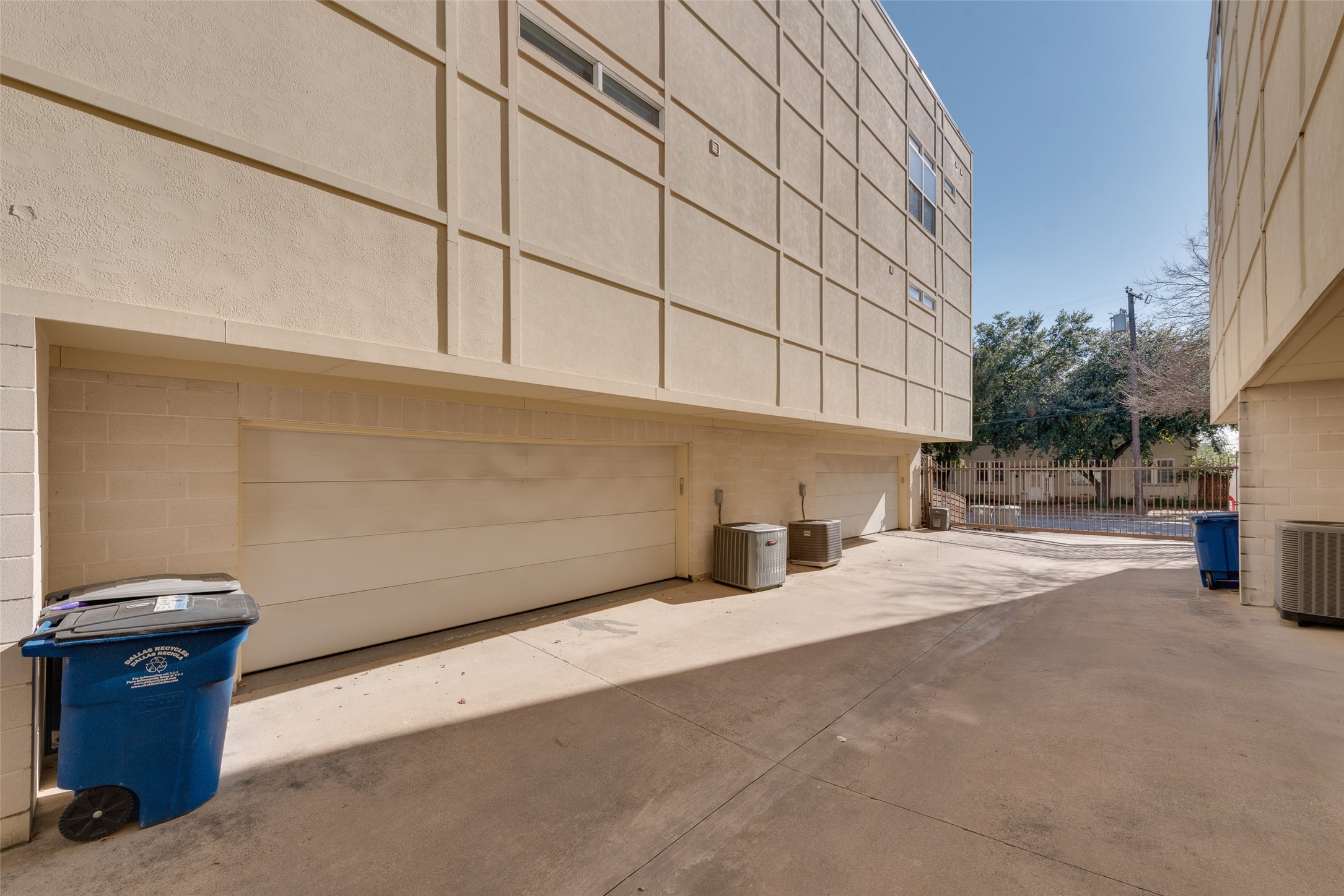 5711 Ross Avenue Dallas TX 75206