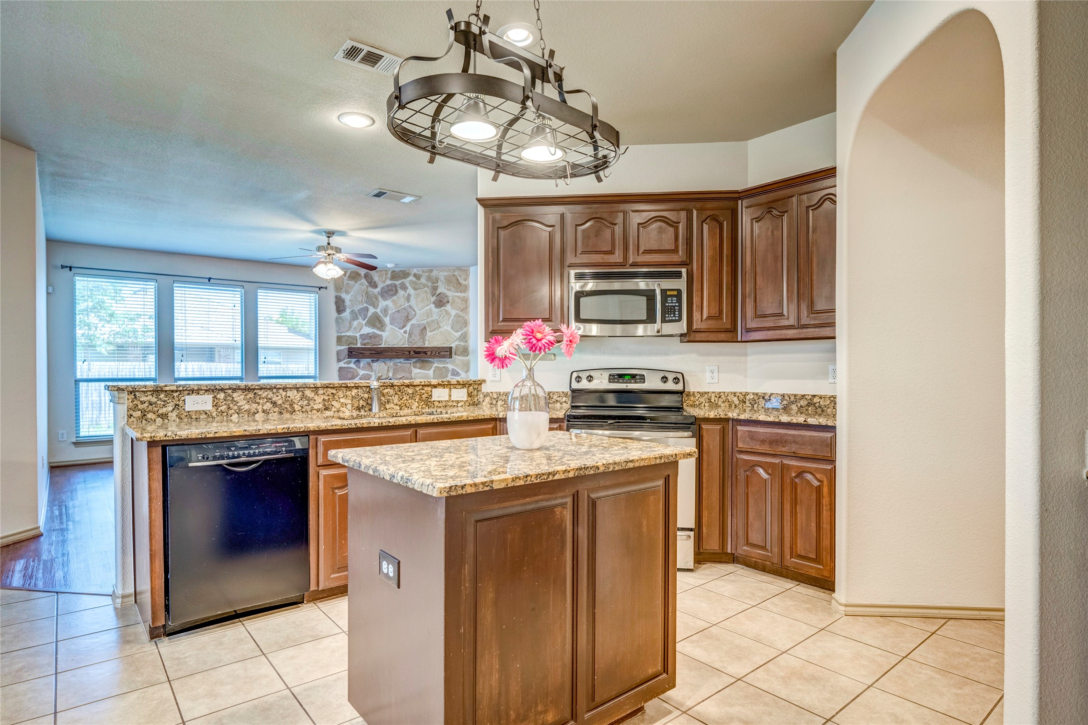 3312 Stonecrop Trail Denton TX 76226