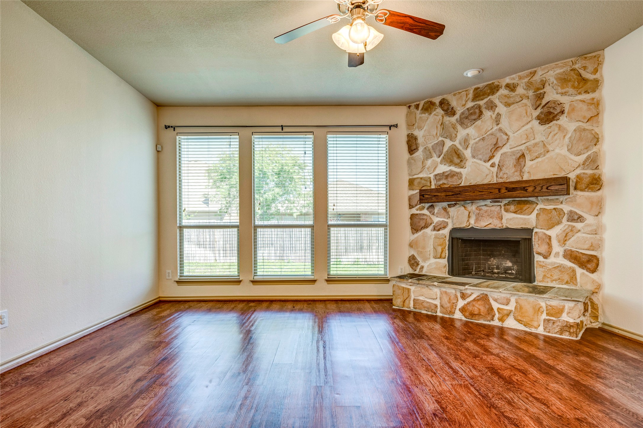 3312 Stonecrop Trail Denton TX 76226