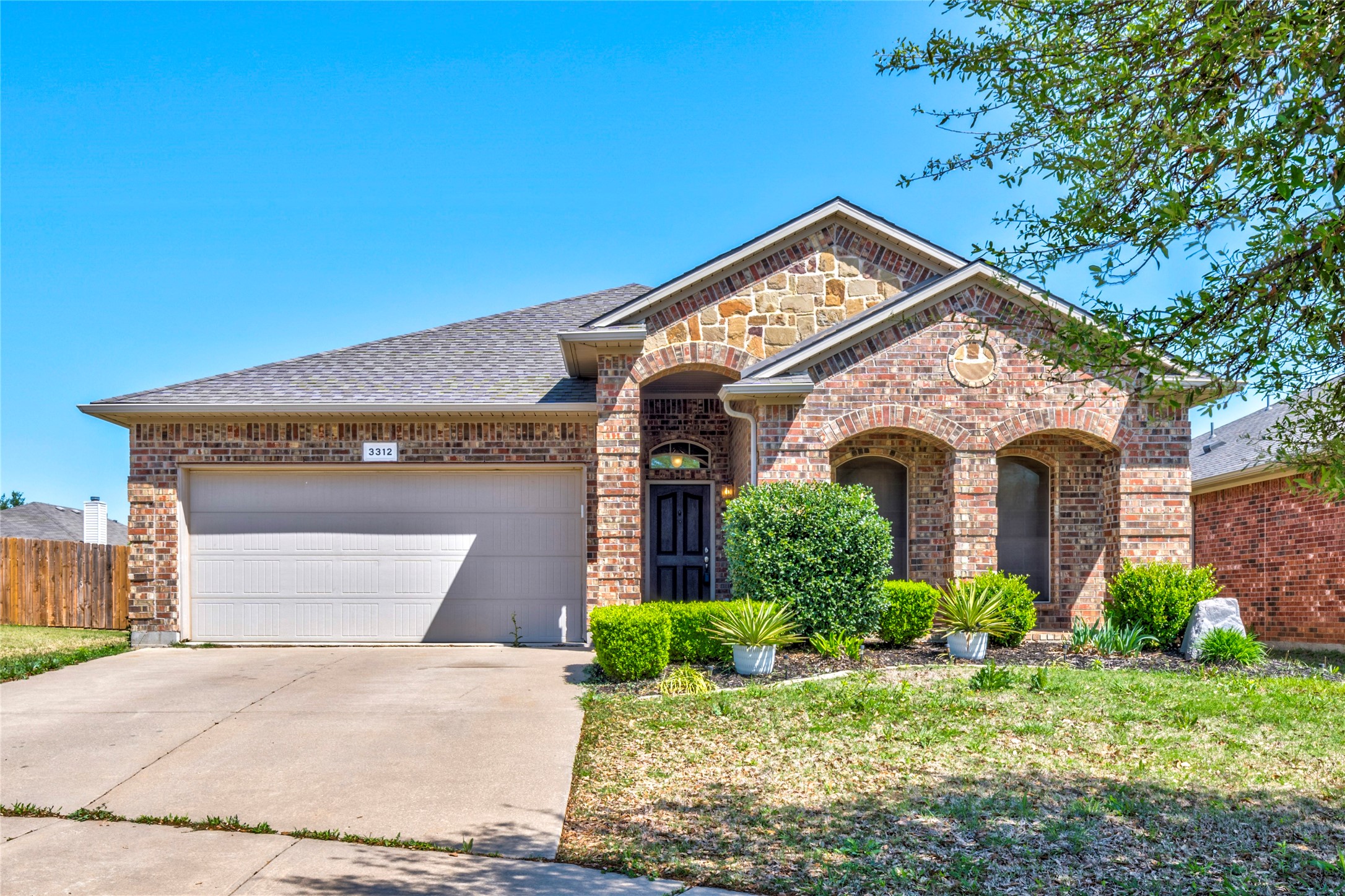 3312 Stonecrop Trail Denton TX 76226