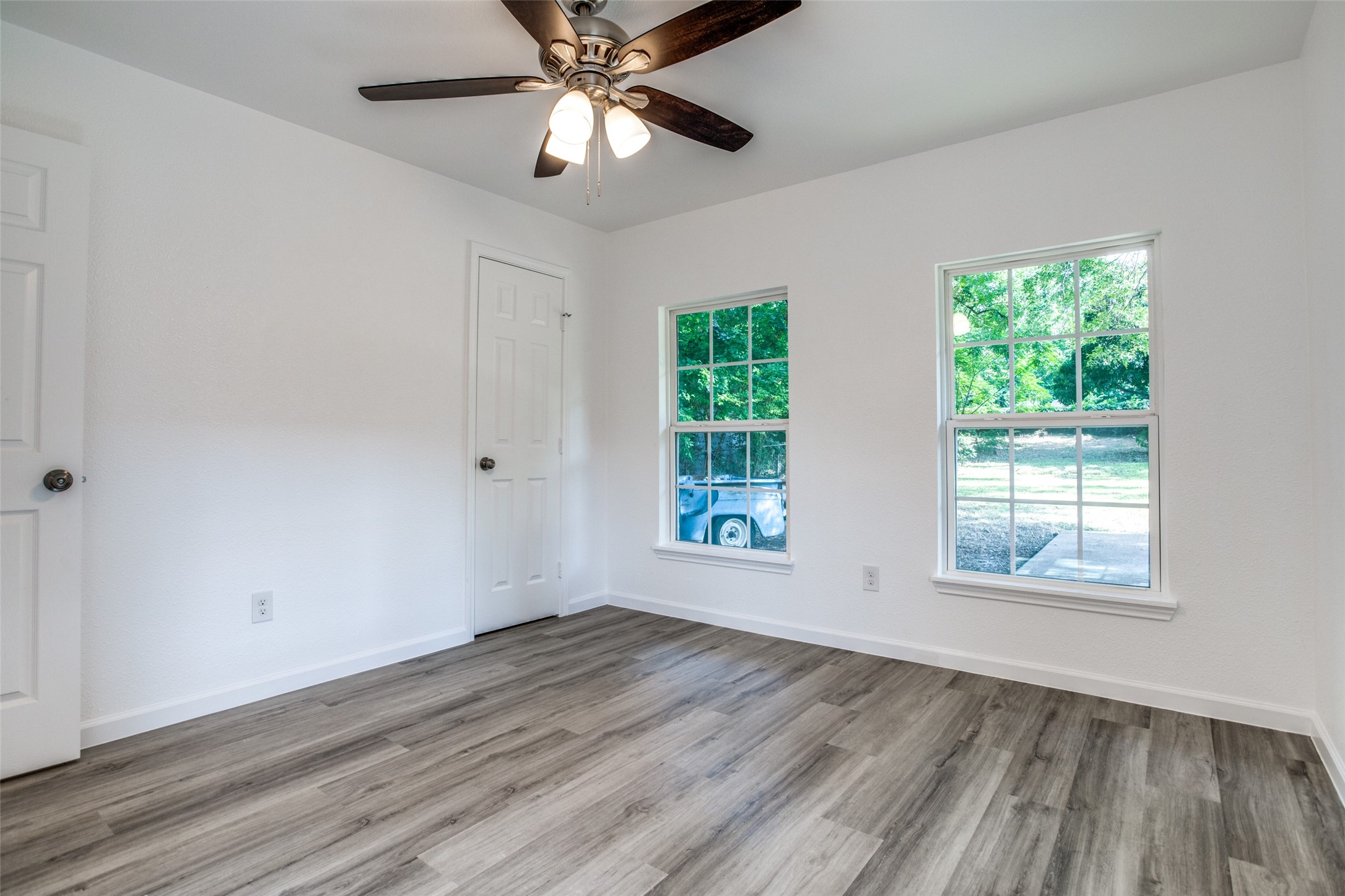 3564 Virginia Boulevard Dallas TX 75211