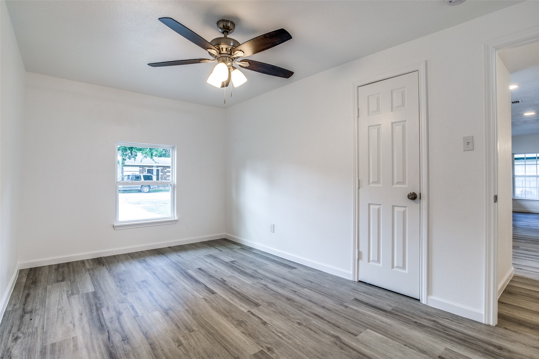 3564 Virginia Boulevard Dallas TX 75211