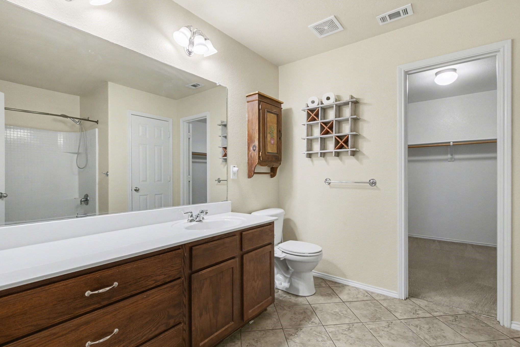 1349 Hillside Drive Burleson TX 76028