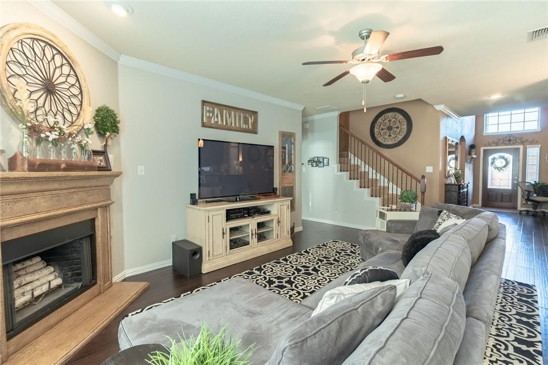 809 Park Place Lane Mckinney TX 75071