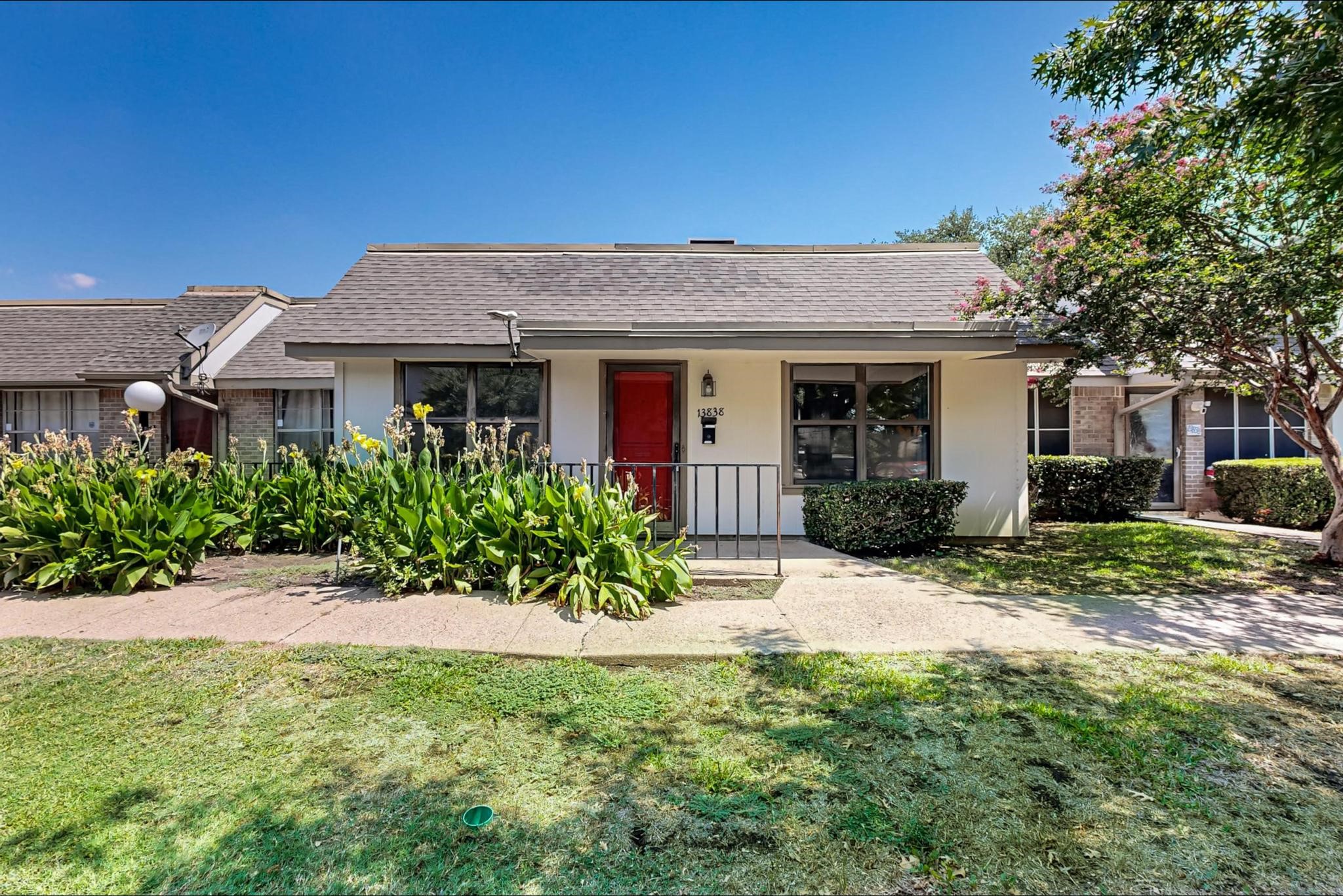 13838 Methuen Green Street Dallas TX 75240