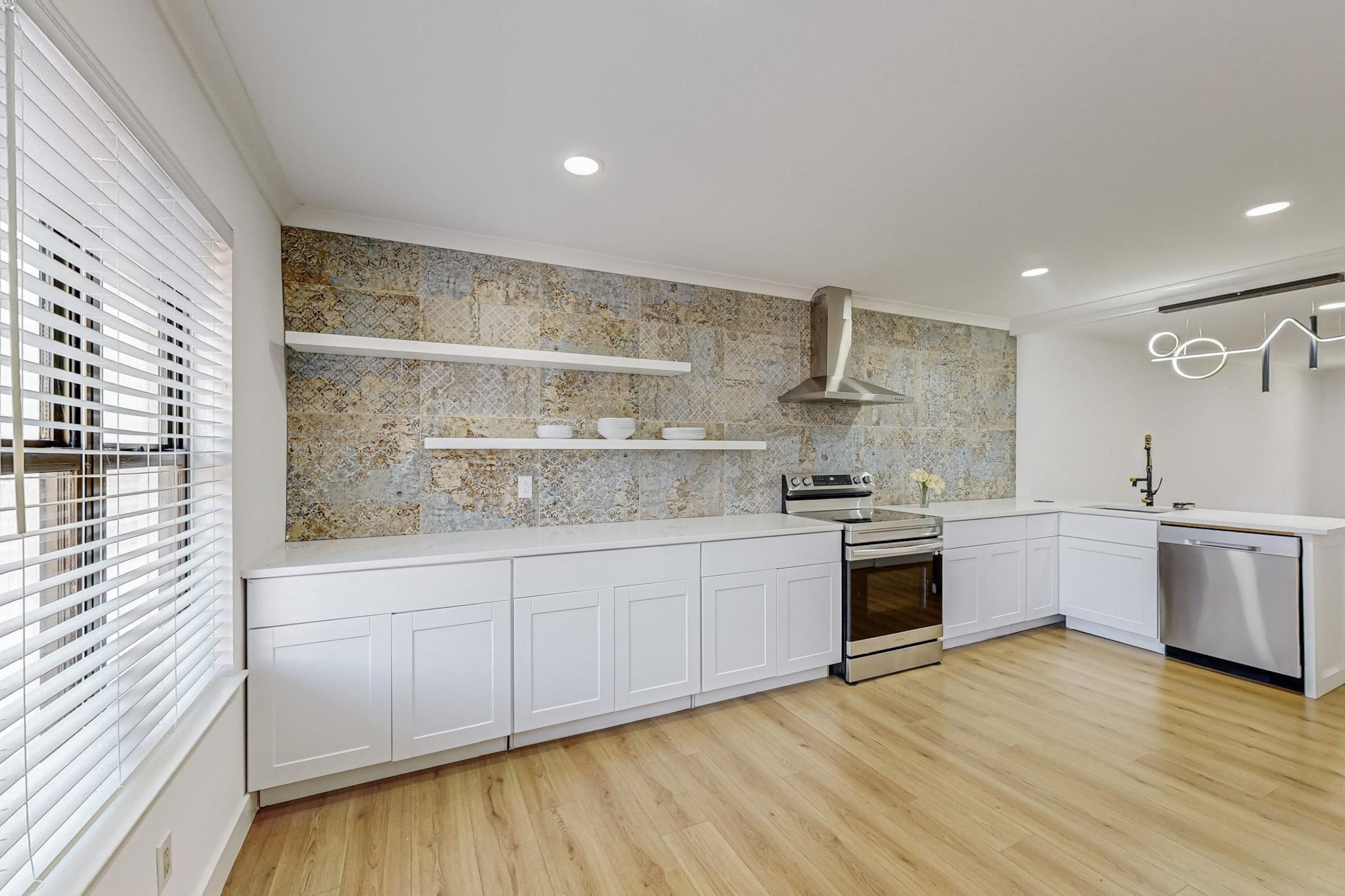 13838 Methuen Green Street Dallas TX 75240