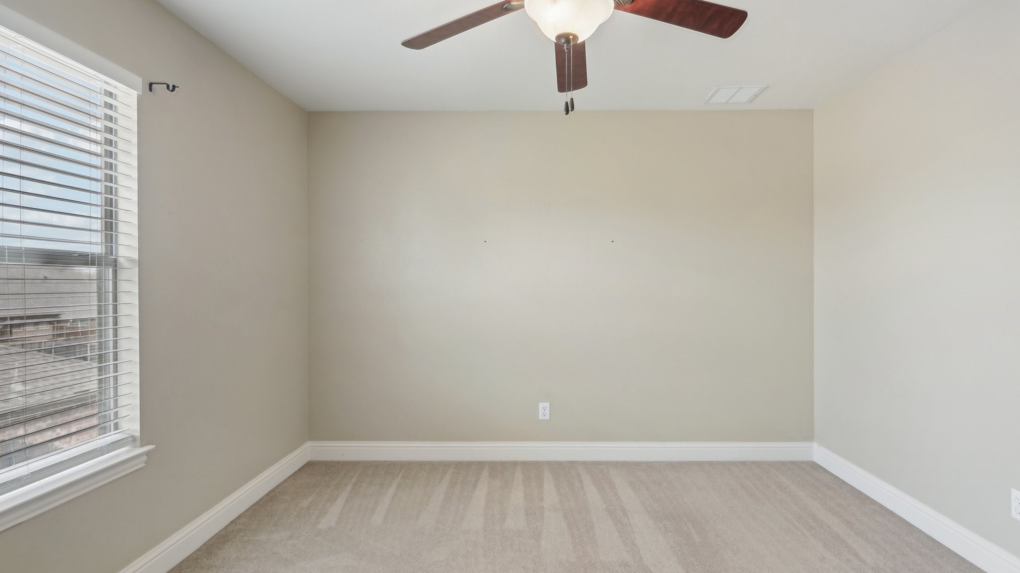 313 Country Lakes Drive Argyle TX 76226