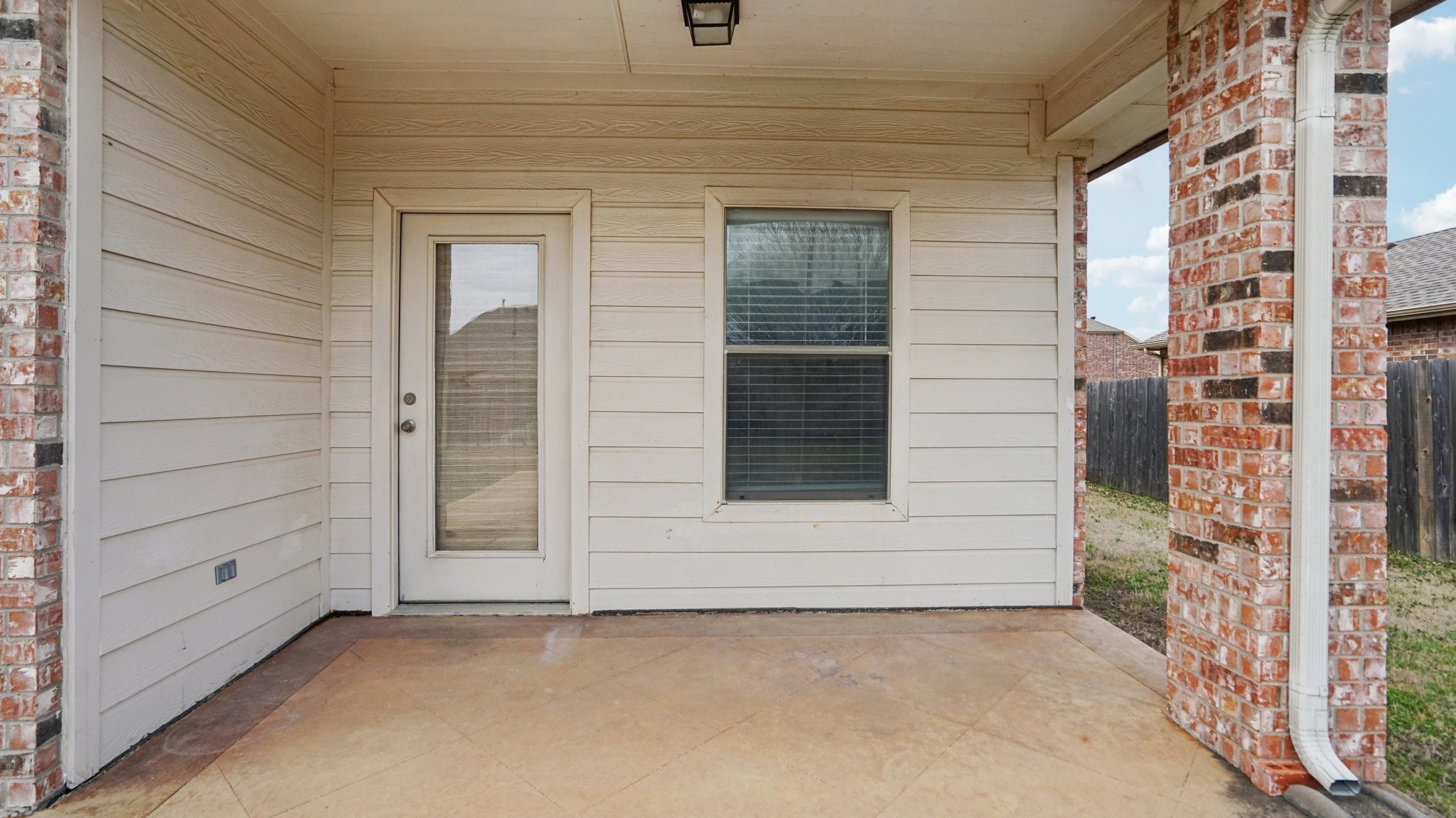 313 Country Lakes Drive Argyle TX 76226
