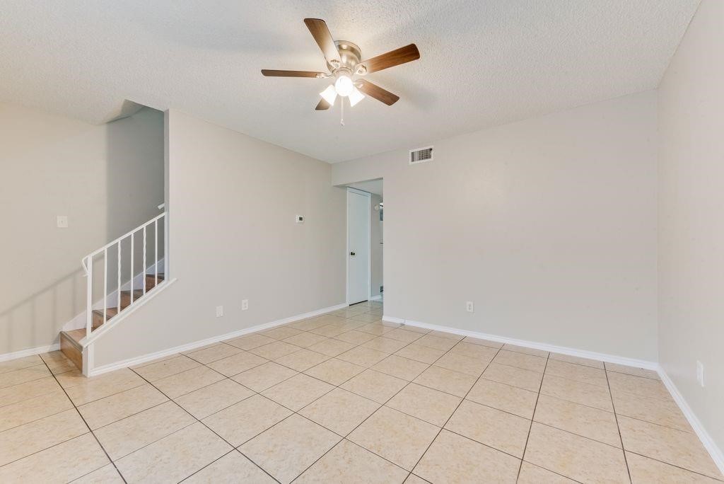 1726 W Sanford Street Arlington TX 76012