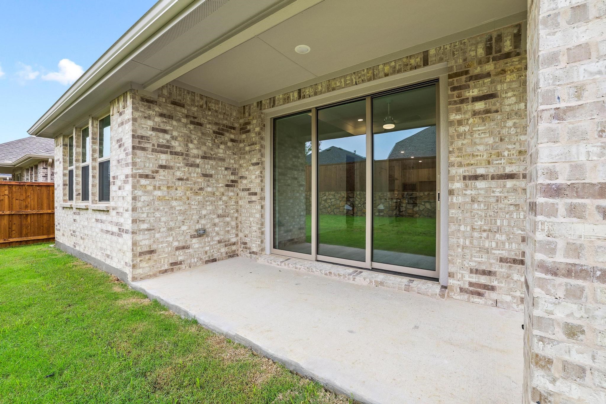 619 Sagebrush Trail Sherman TX 75092