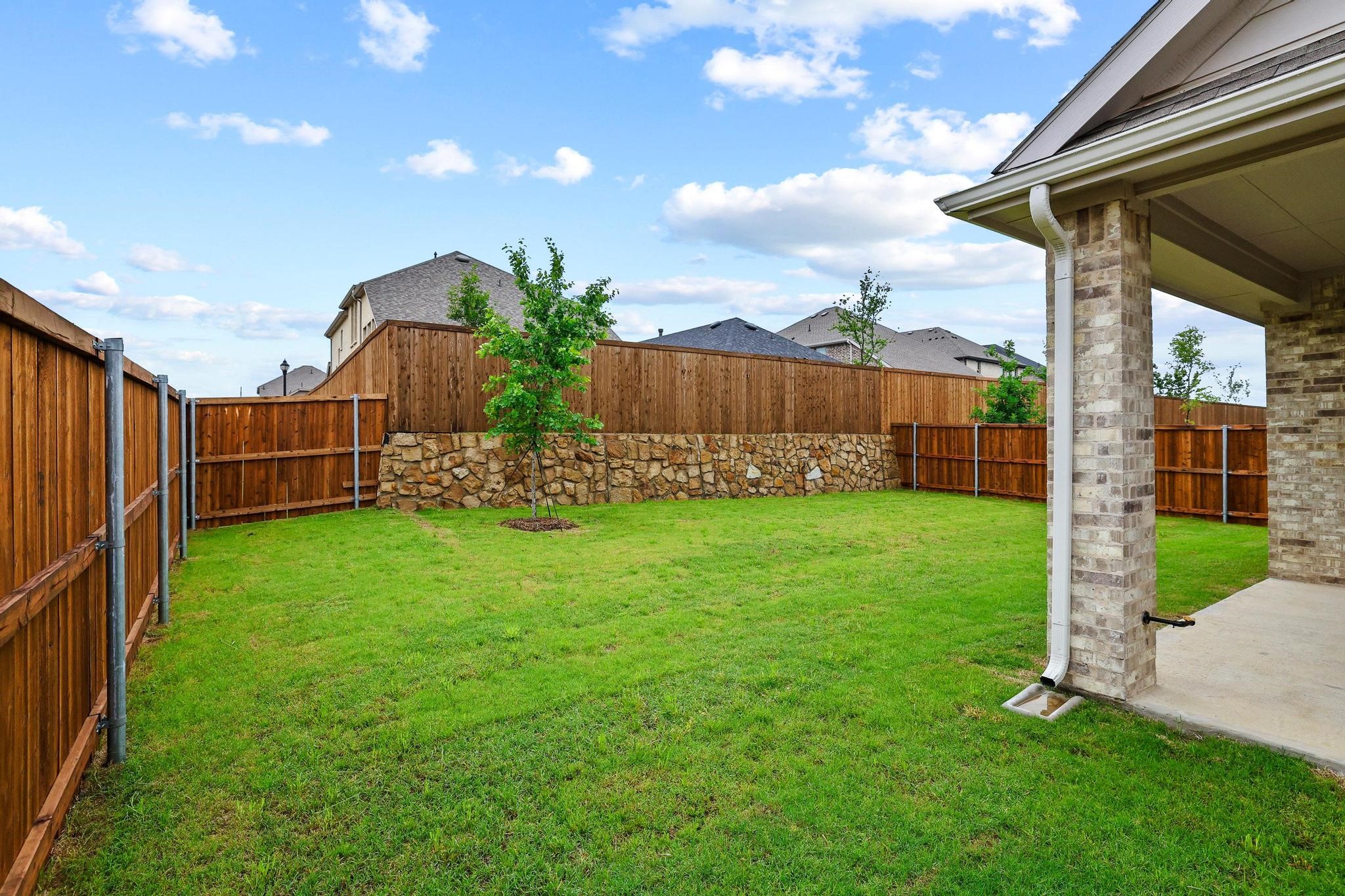 619 Sagebrush Trail Sherman TX 75092