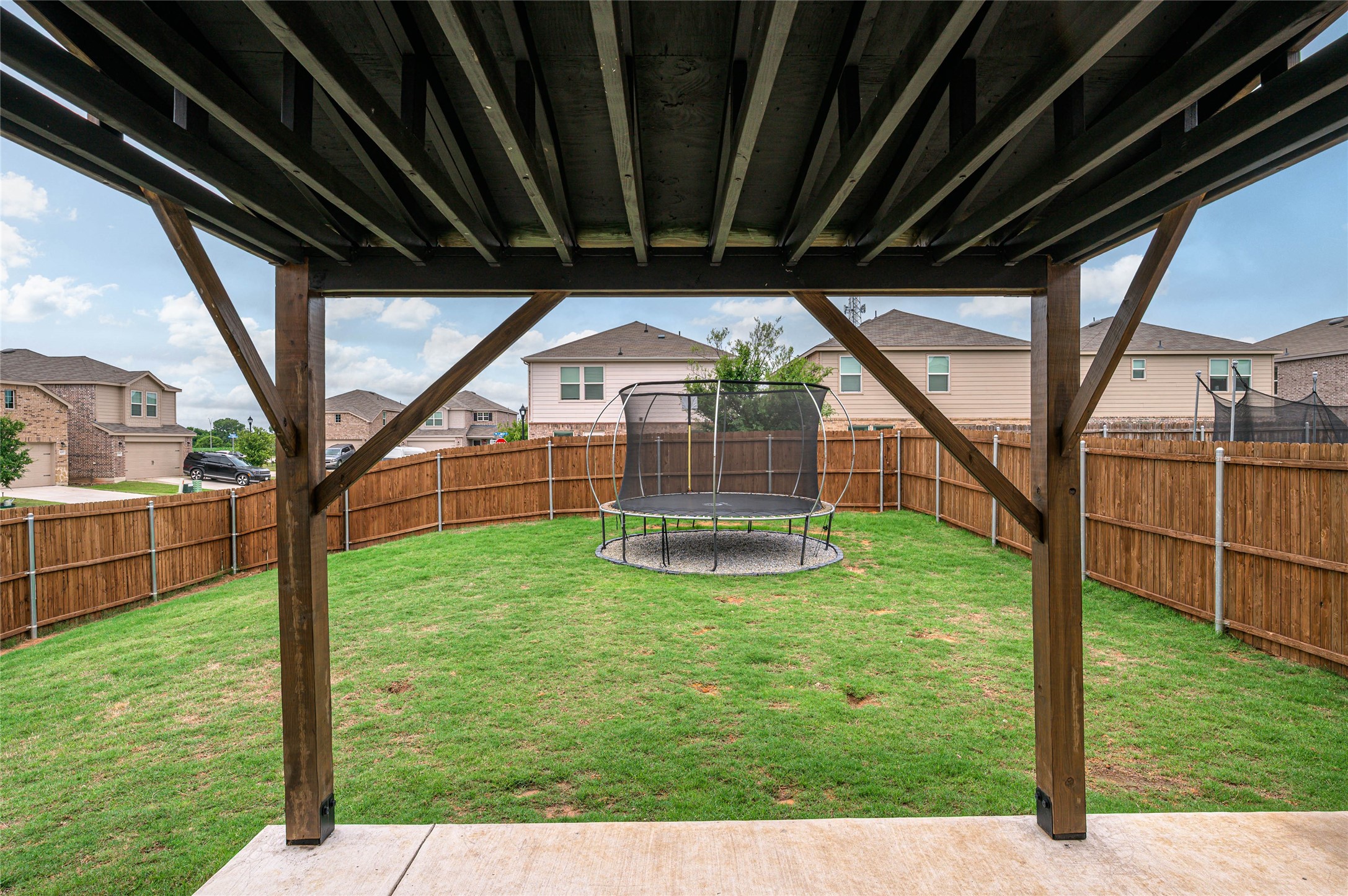 412 Glenwick Lane Van Alstyne TX 75495