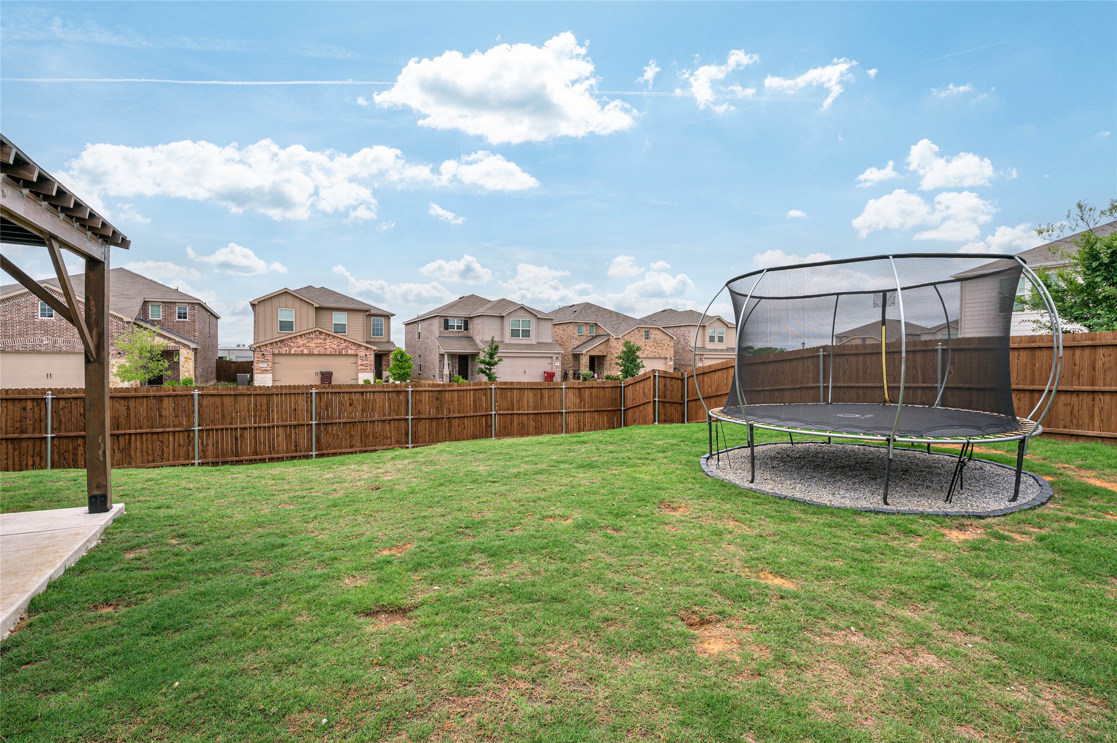 412 Glenwick Lane Van Alstyne TX 75495