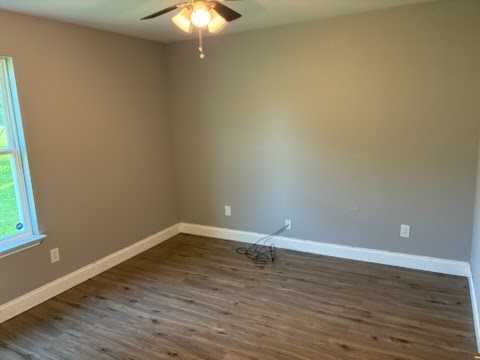 107 E Miller Whitewright TX 75491