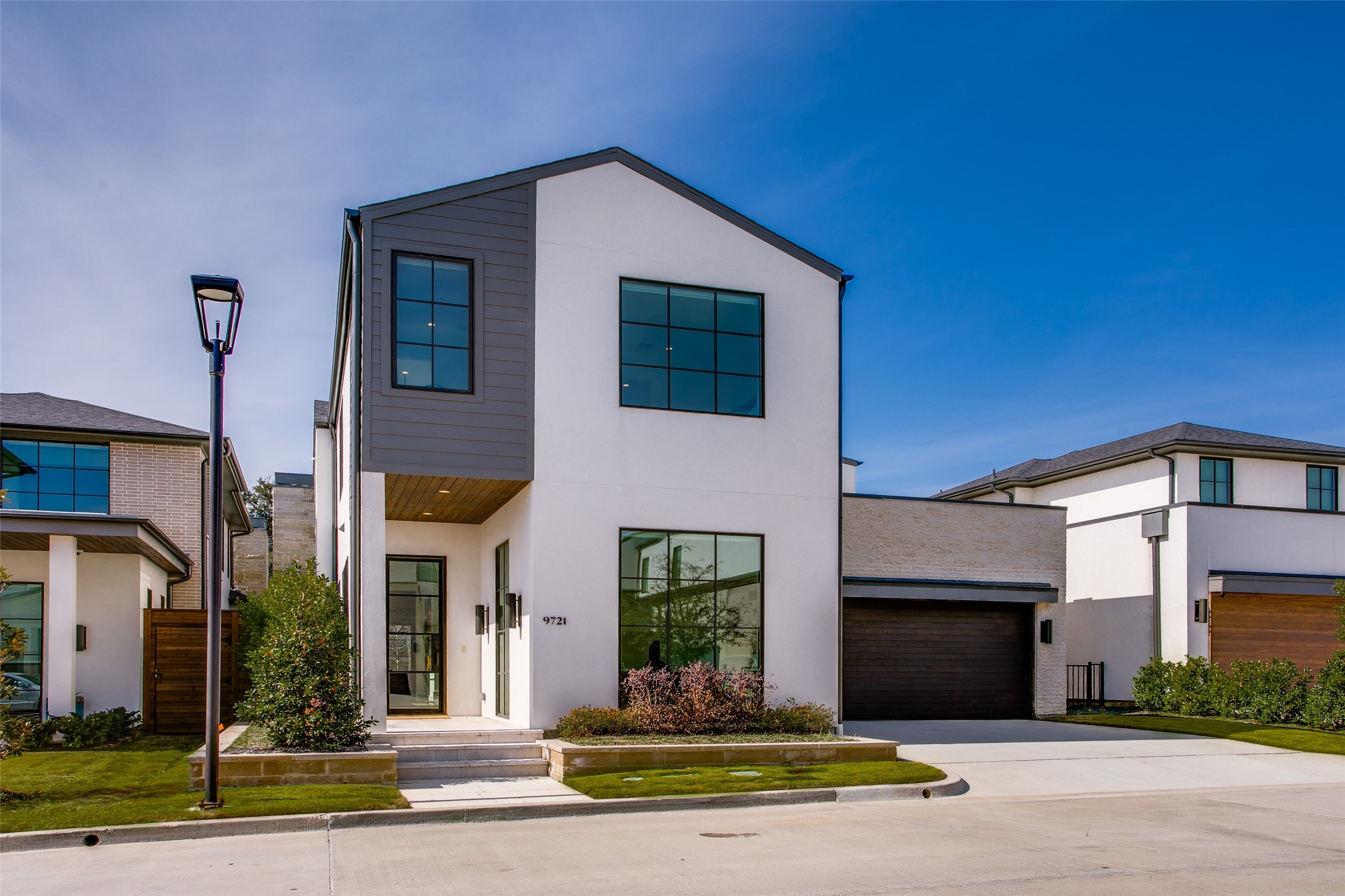 9721 Kerrisdale Lane Dallas TX 75230