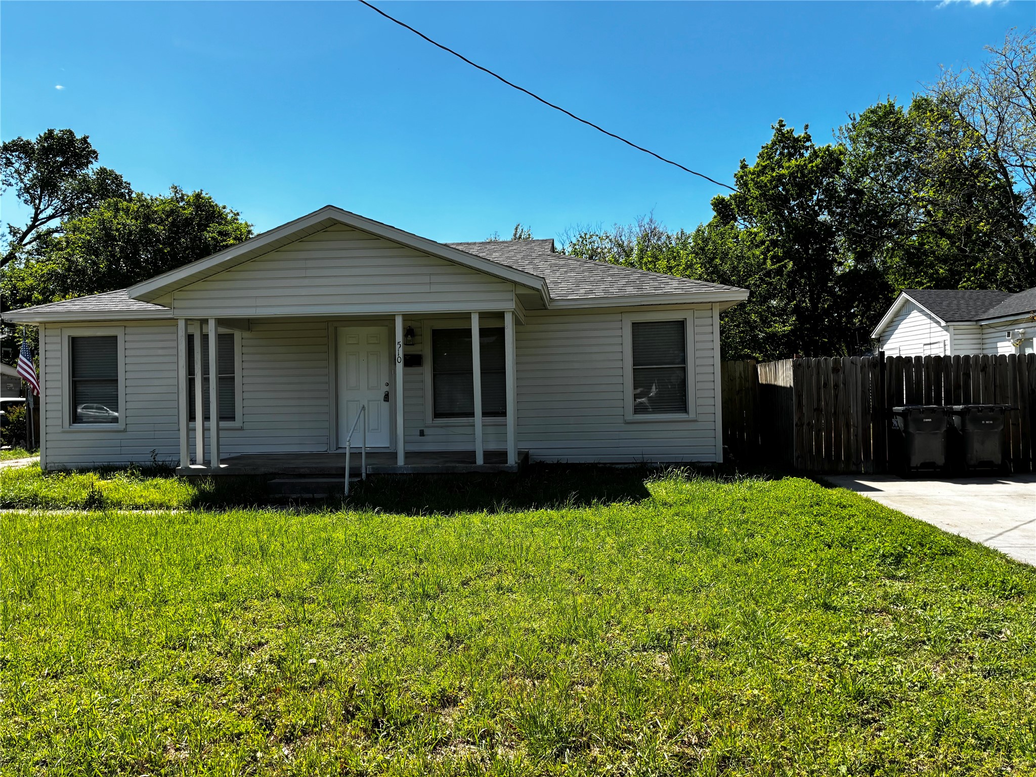 510 Magnolia Street Arlington TX 76012