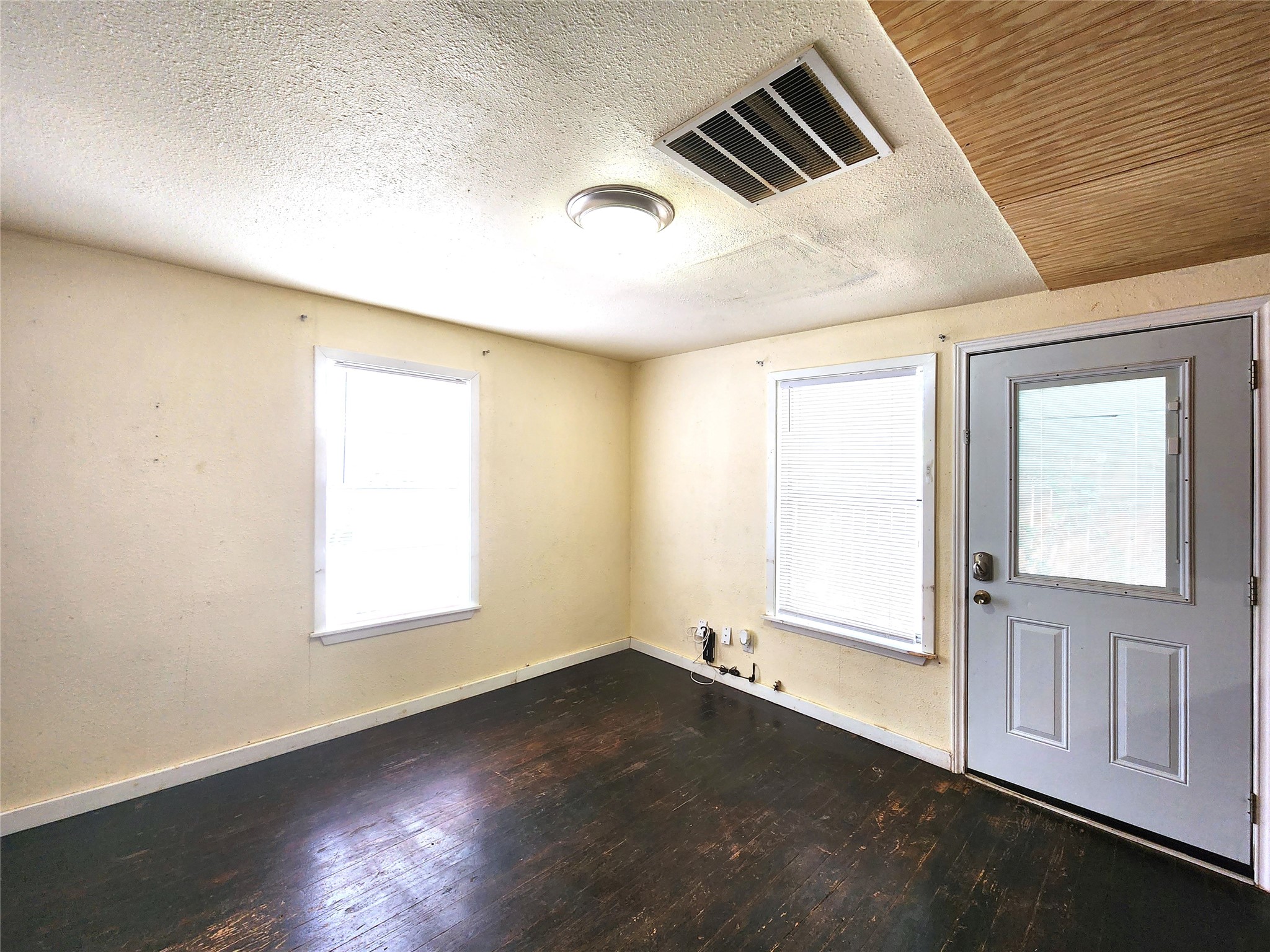 620 Uland Street Denton TX 76209