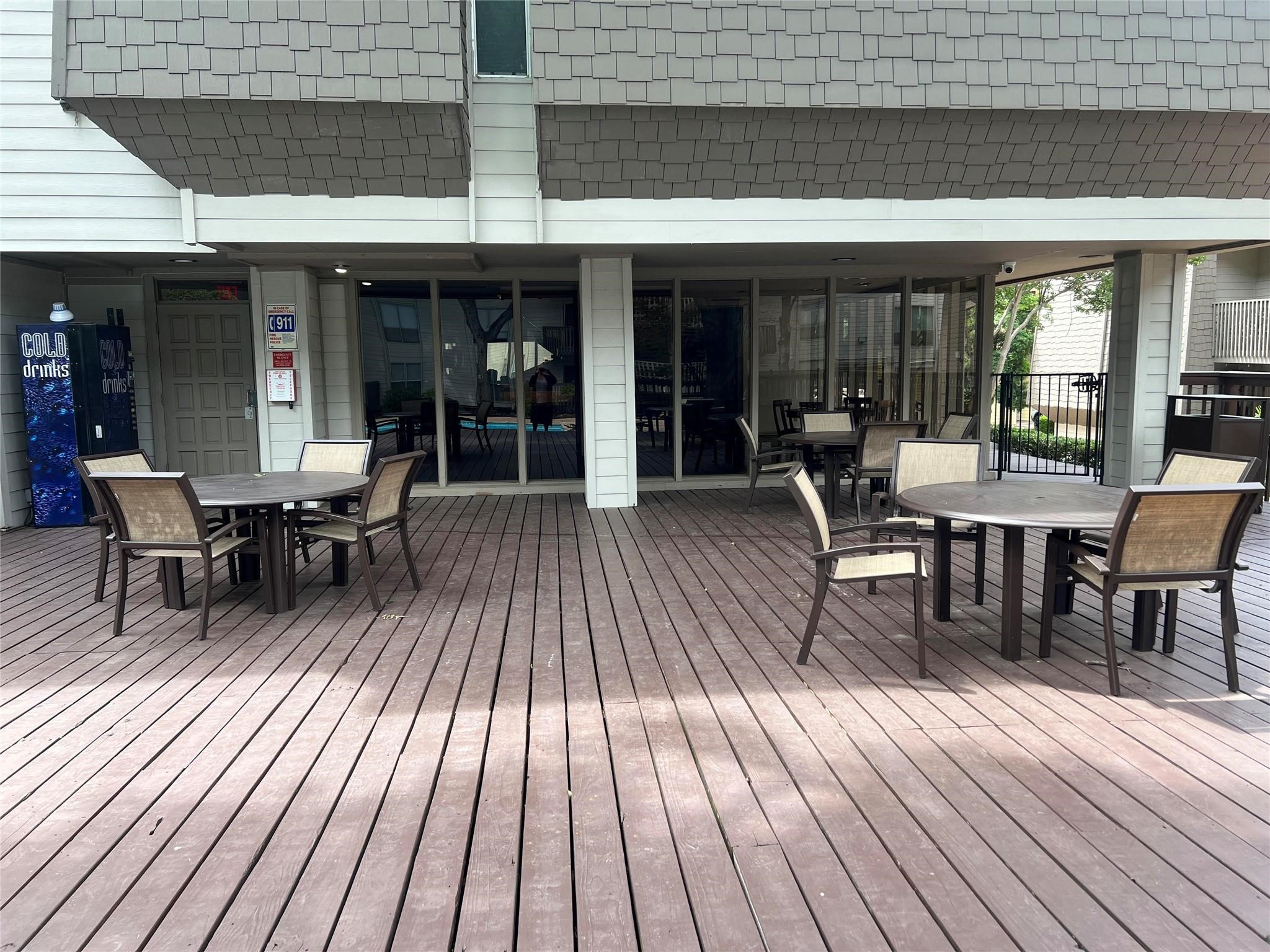 4859 Cedar Springs Road Dallas TX 75219