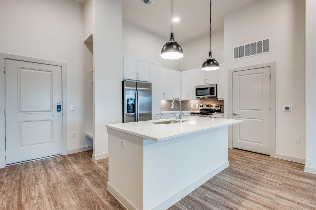 624 N Lancaster Avenue Dallas TX 75203