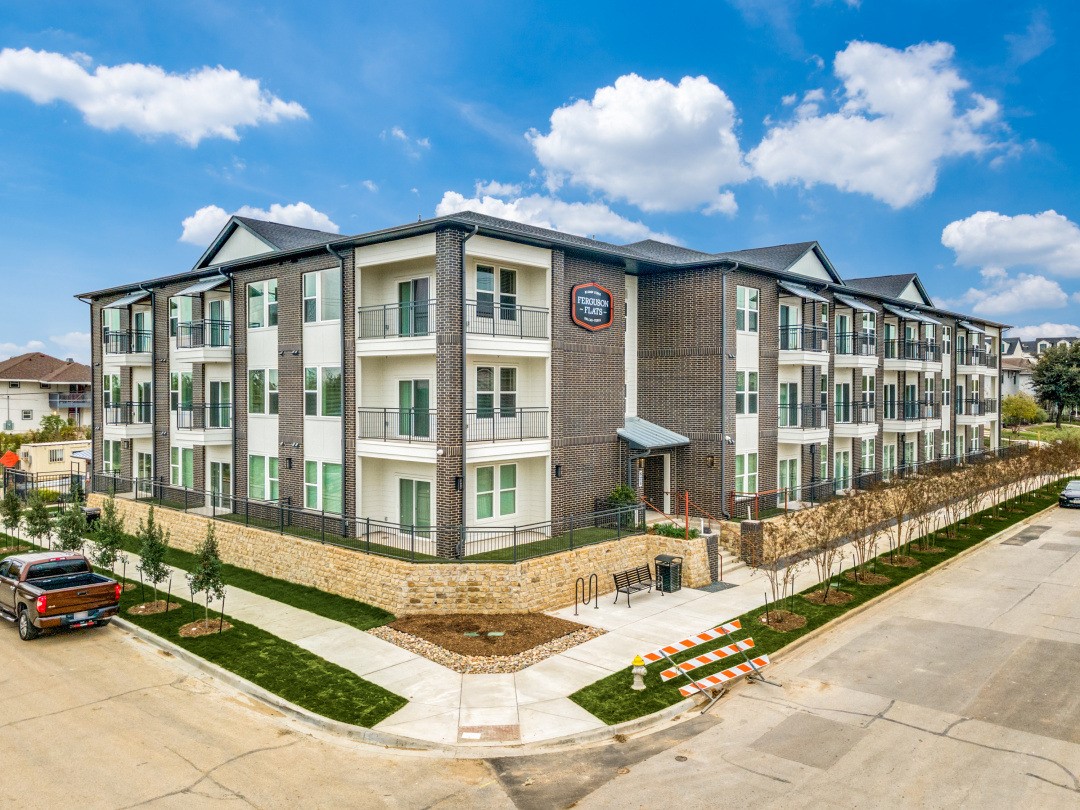 624 N Lancaster Avenue Dallas TX 75203