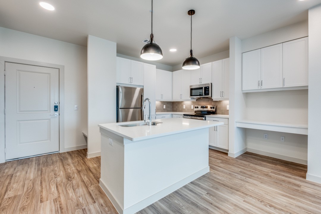 624 N Lancaster Avenue Dallas TX 75203