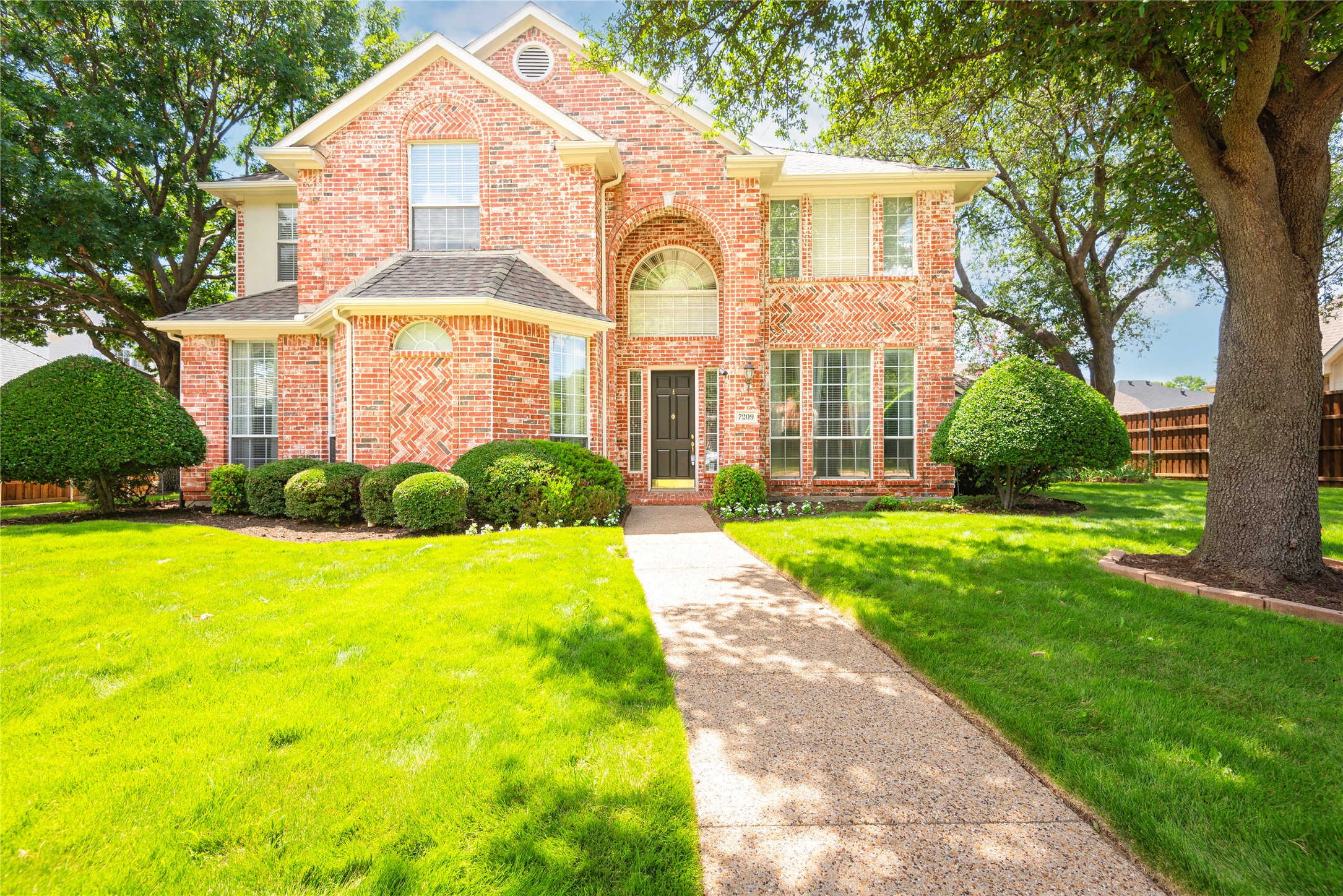 7209 Family Farm Plano TX 75024