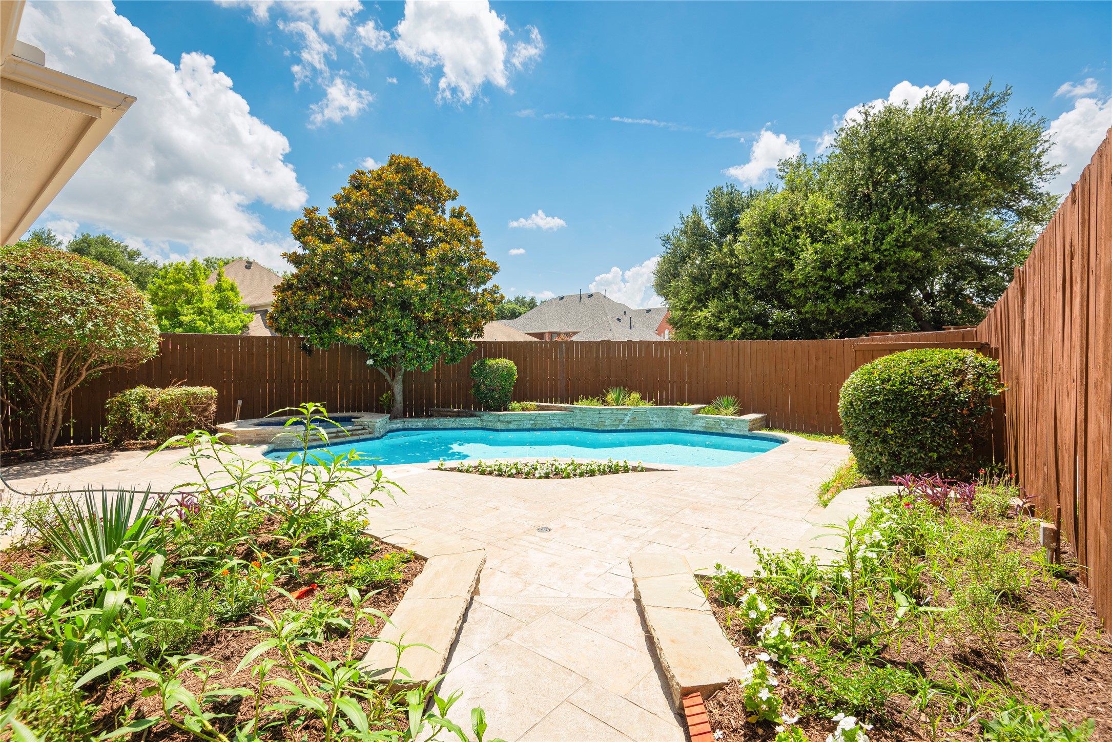 7209 Family Farm Plano TX 75024