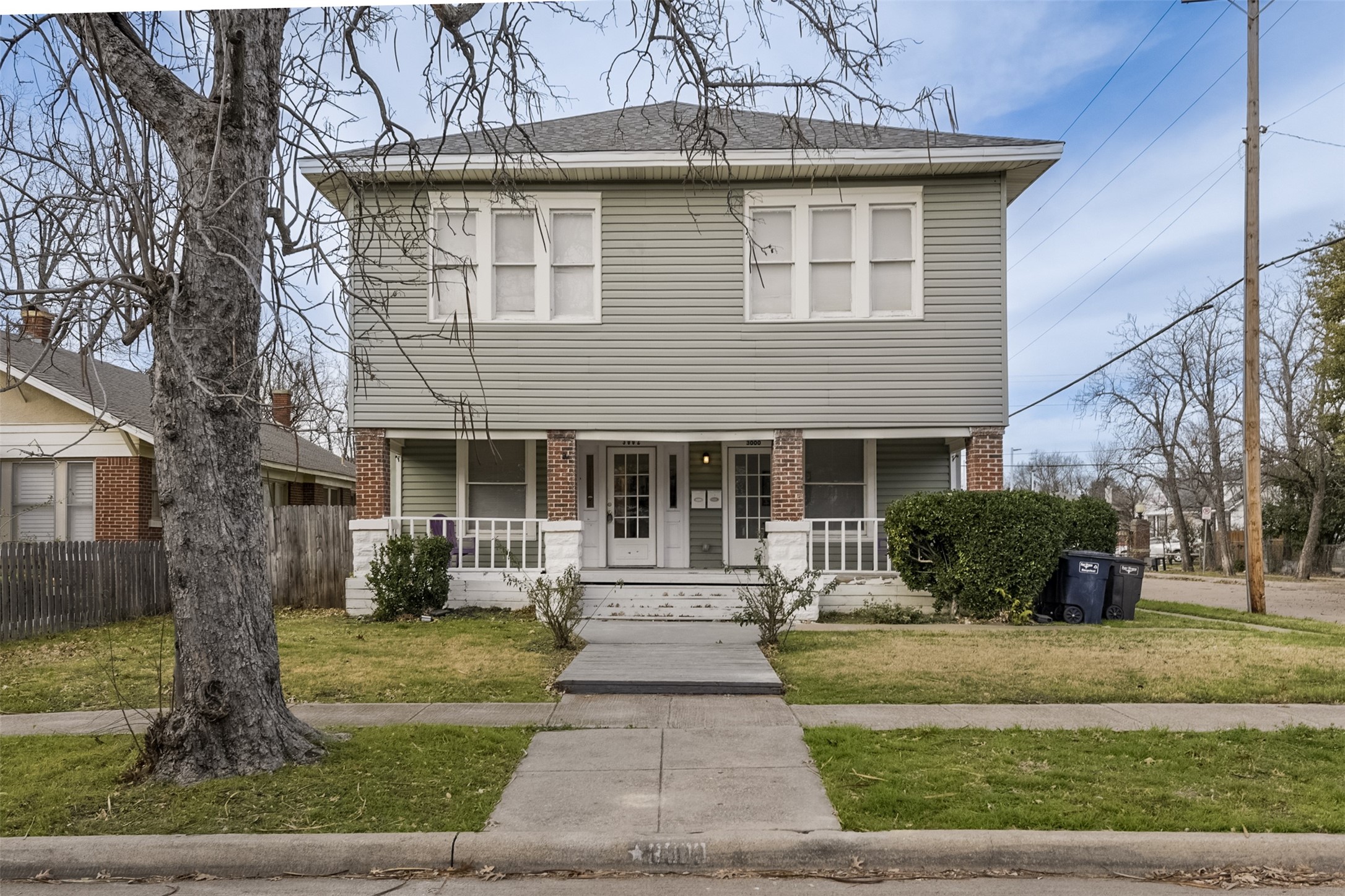 3000 S Jennings Fort Worth TX 76110