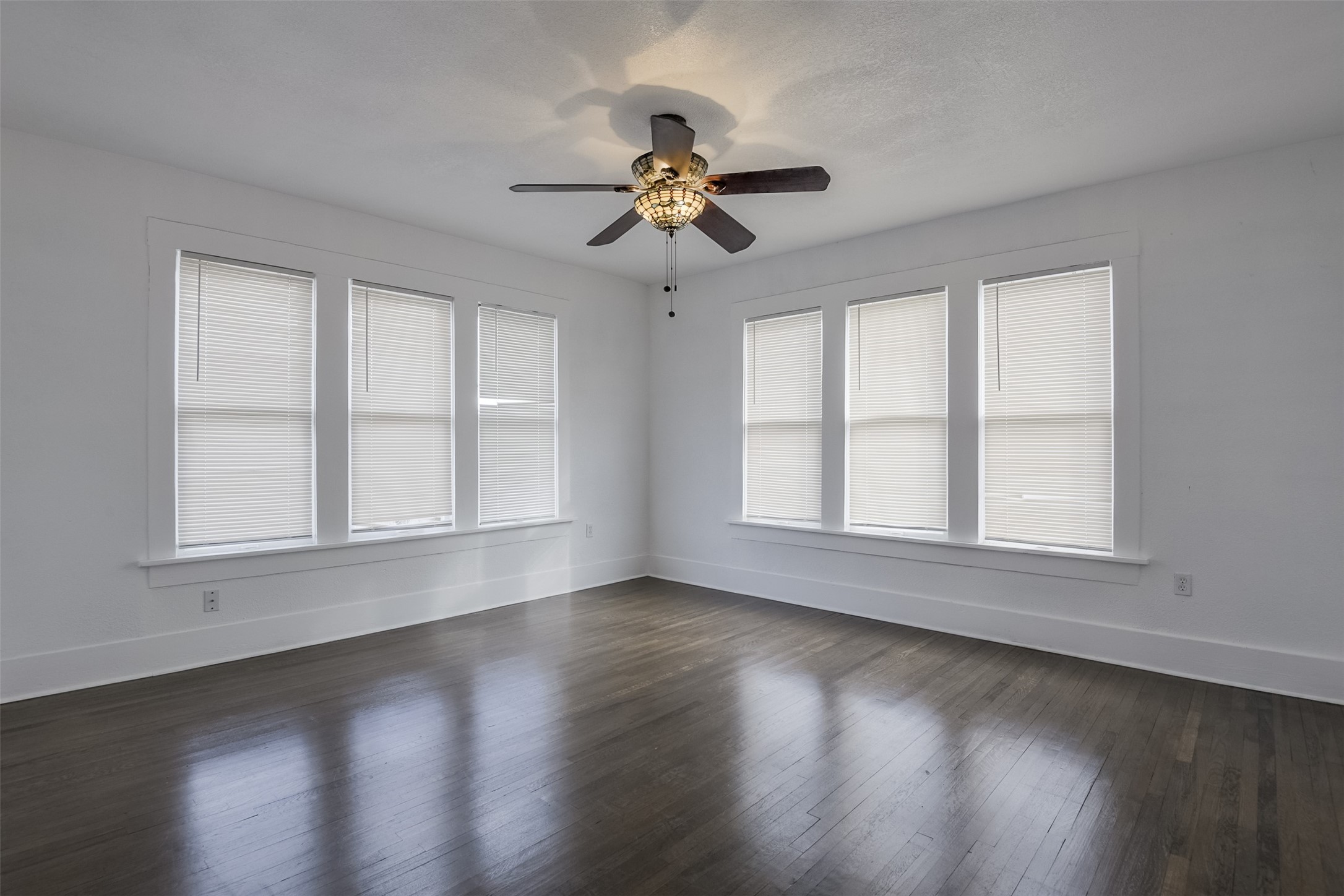3000 S Jennings Fort Worth TX 76110