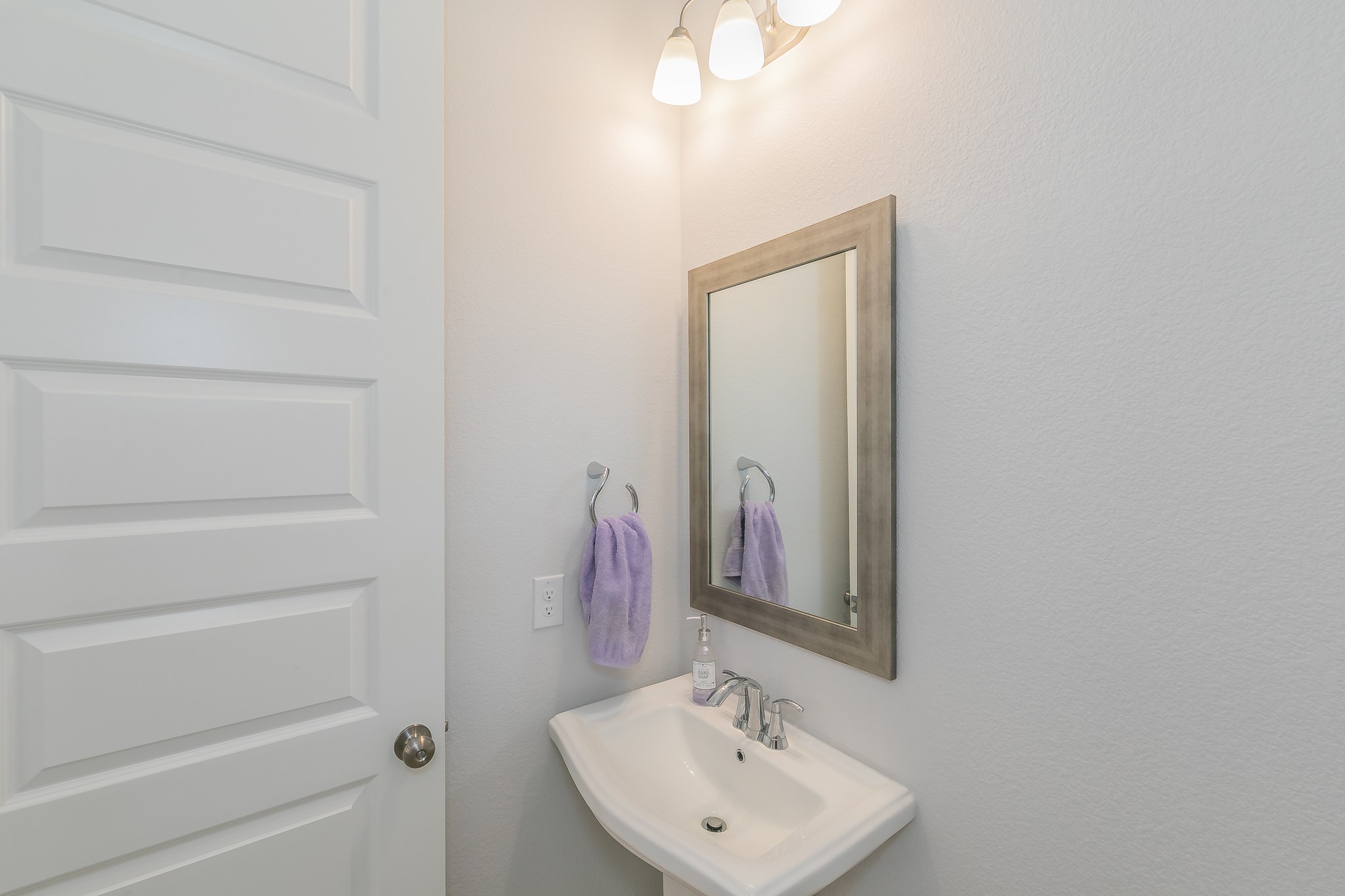6113 Kendrick Mews North Richland Hills TX 76180