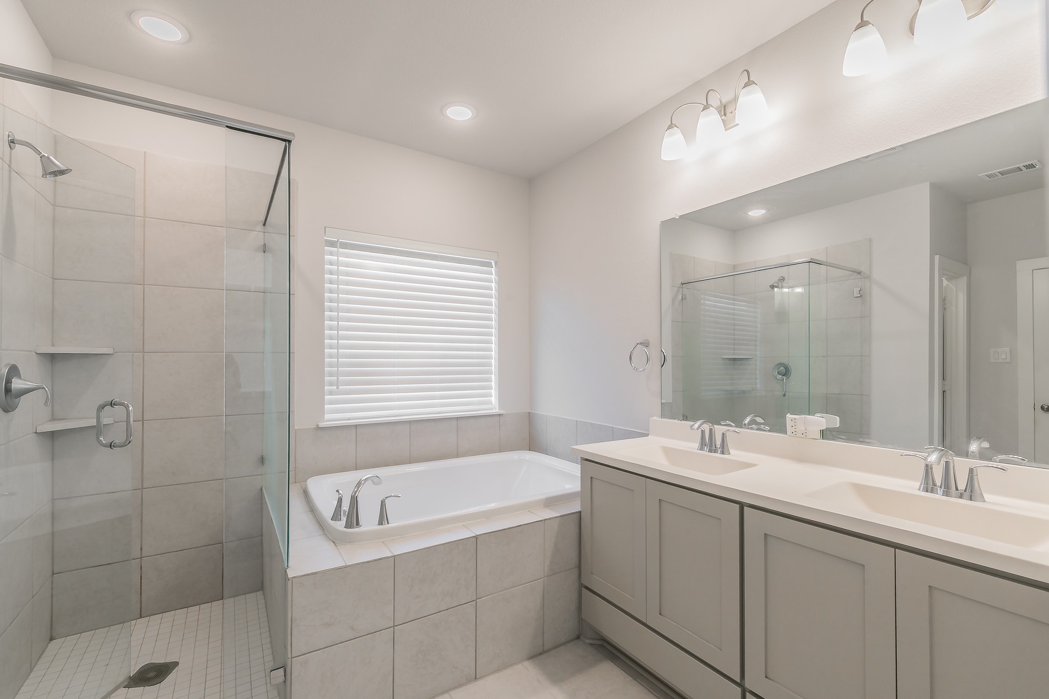 6113 Kendrick Mews North Richland Hills TX 76180