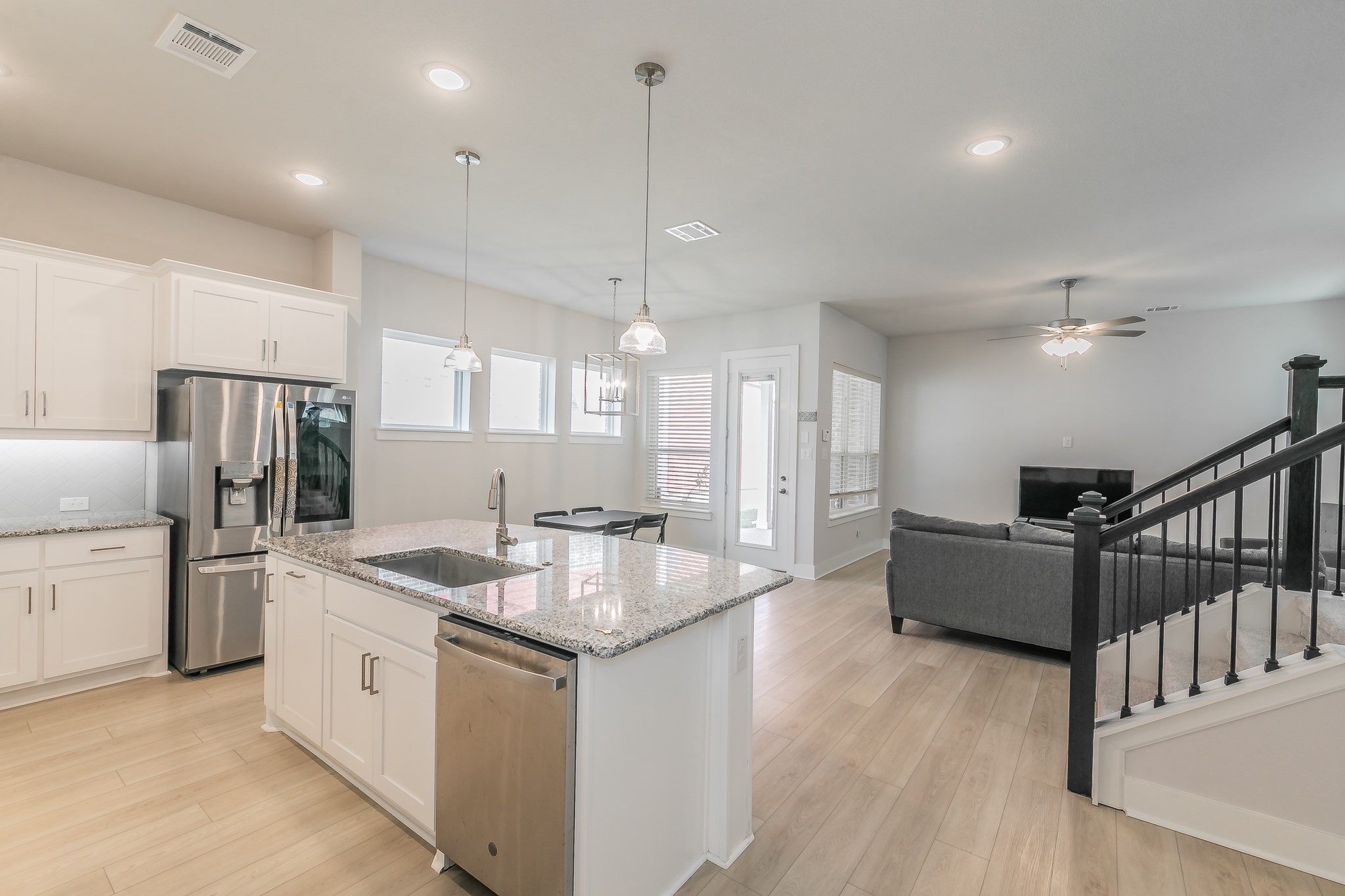 6113 Kendrick Mews North Richland Hills TX 76180