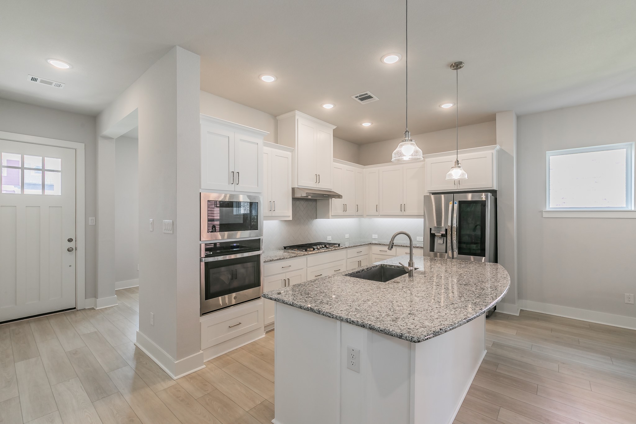 6113 Kendrick Mews North Richland Hills TX 76180
