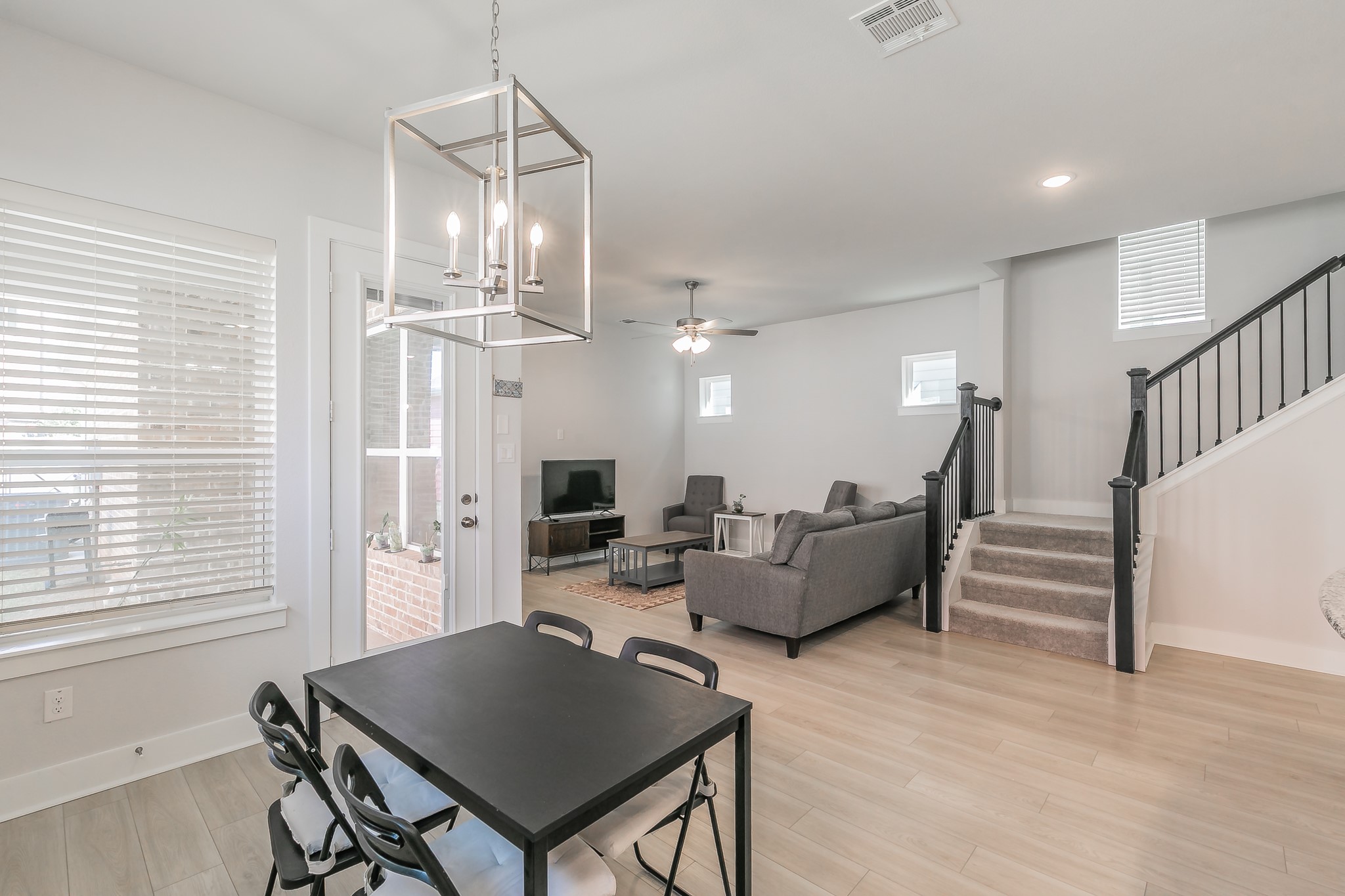 6113 Kendrick Mews North Richland Hills TX 76180