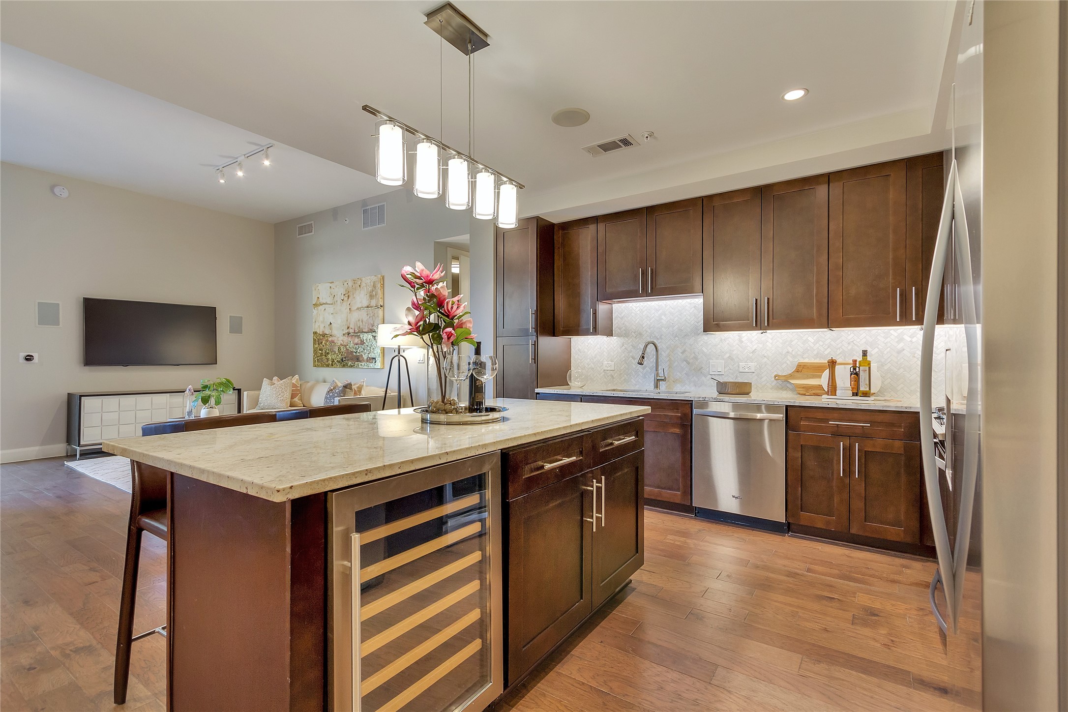 4719 Cole Avenue Dallas TX 75205