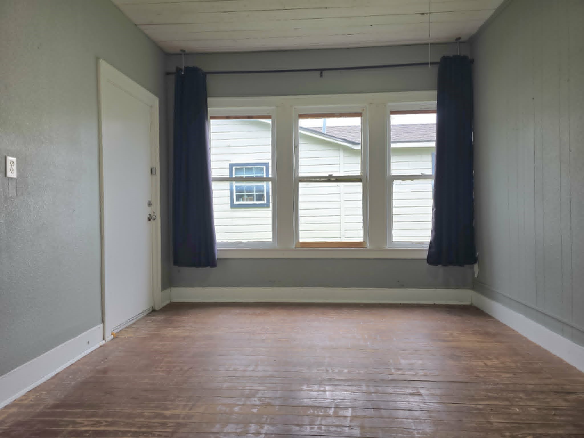 408 W Trinity Street Groesbeck TX 76642