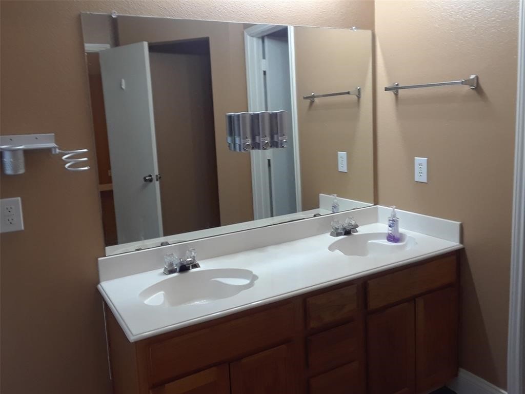 2428 Collier Drive Mckinney TX 75071