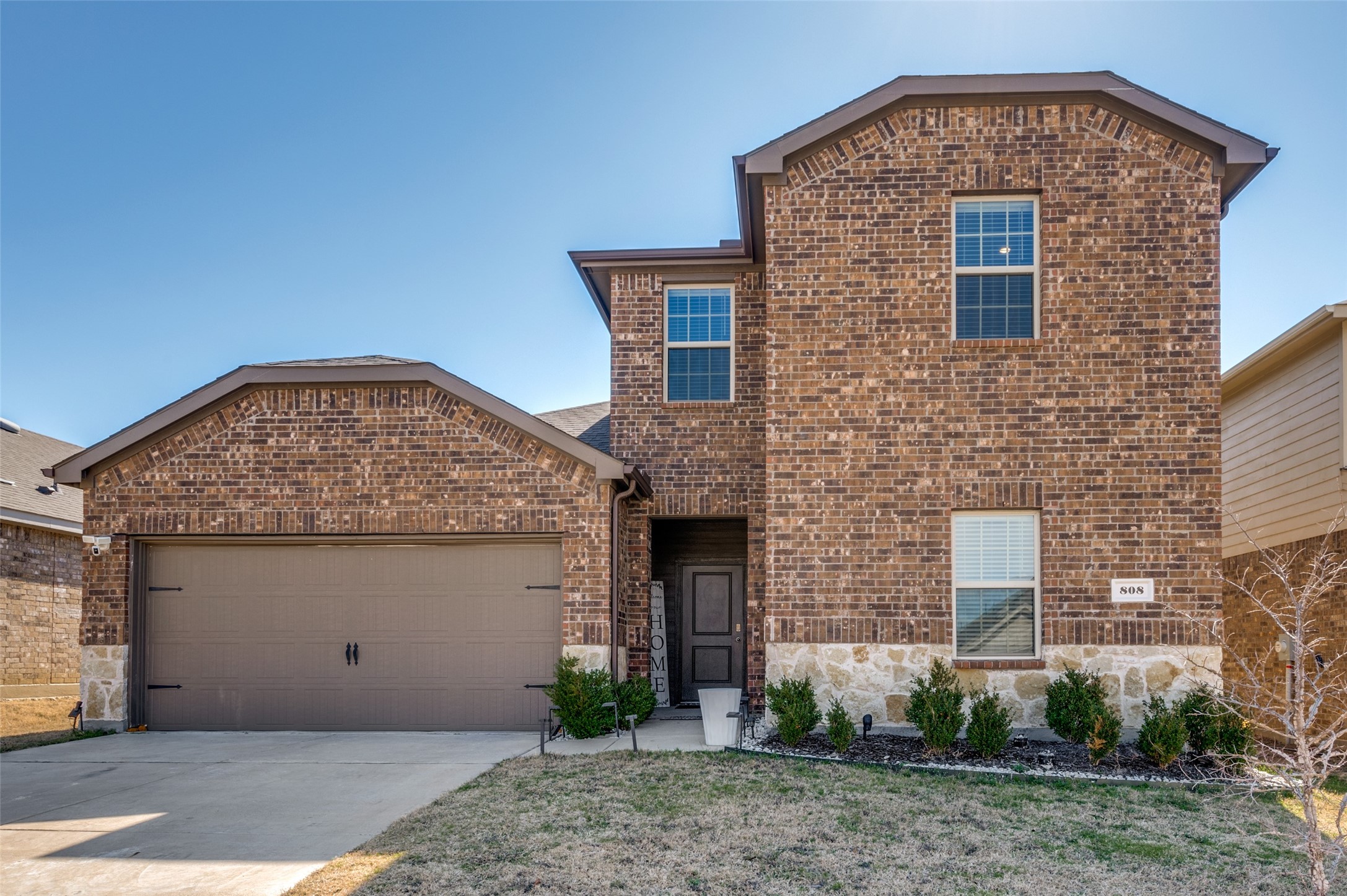 808 Fueller Drive Aubrey TX 76227