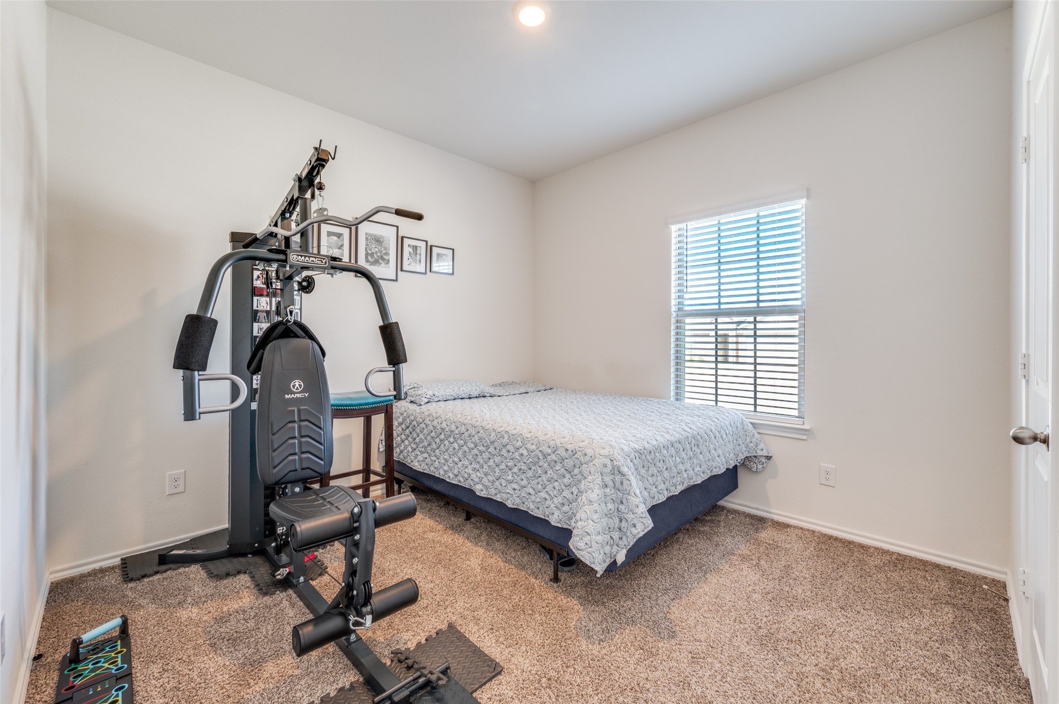 808 Fueller Drive Aubrey TX 76227