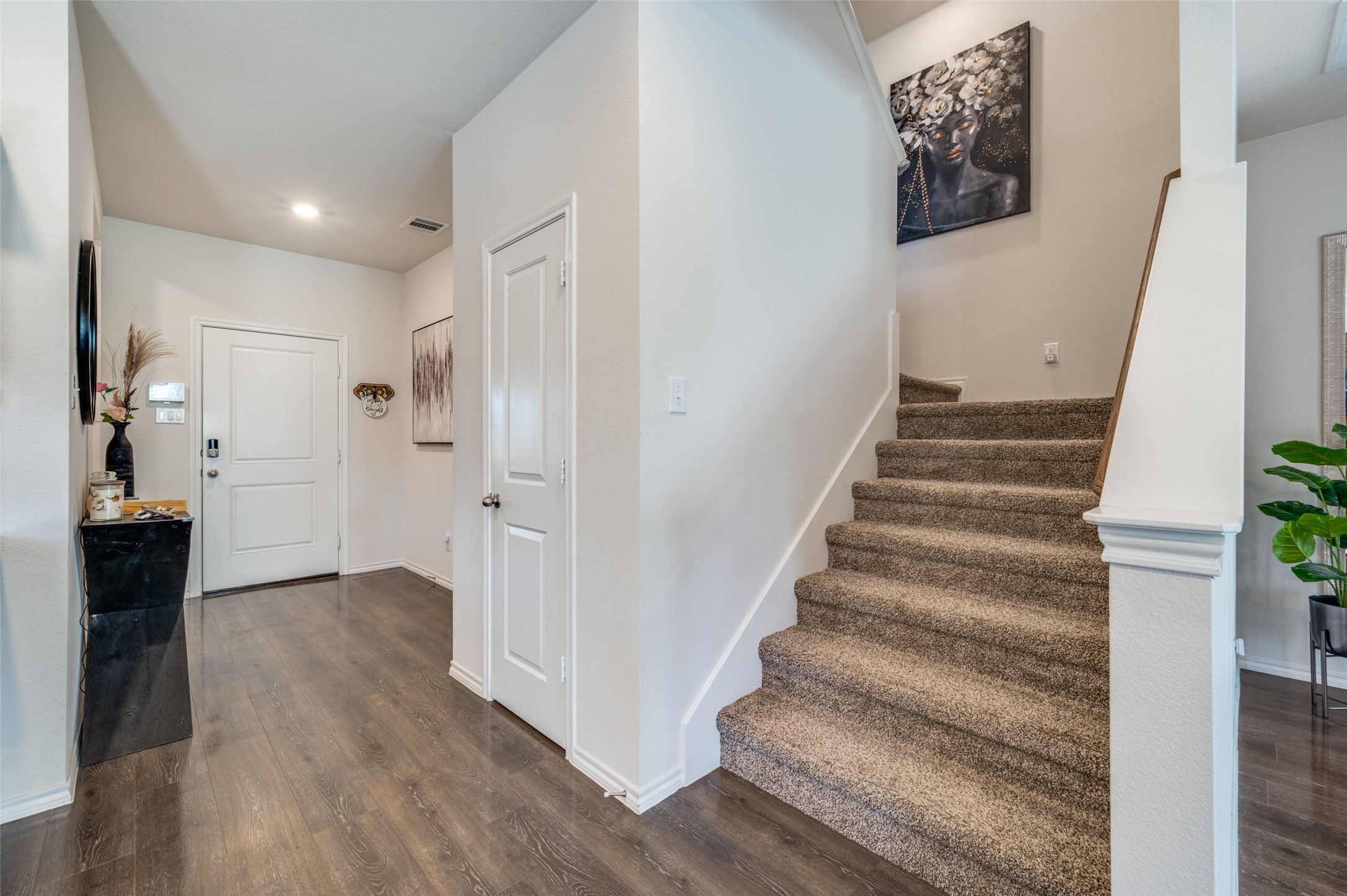 808 Fueller Drive Aubrey TX 76227
