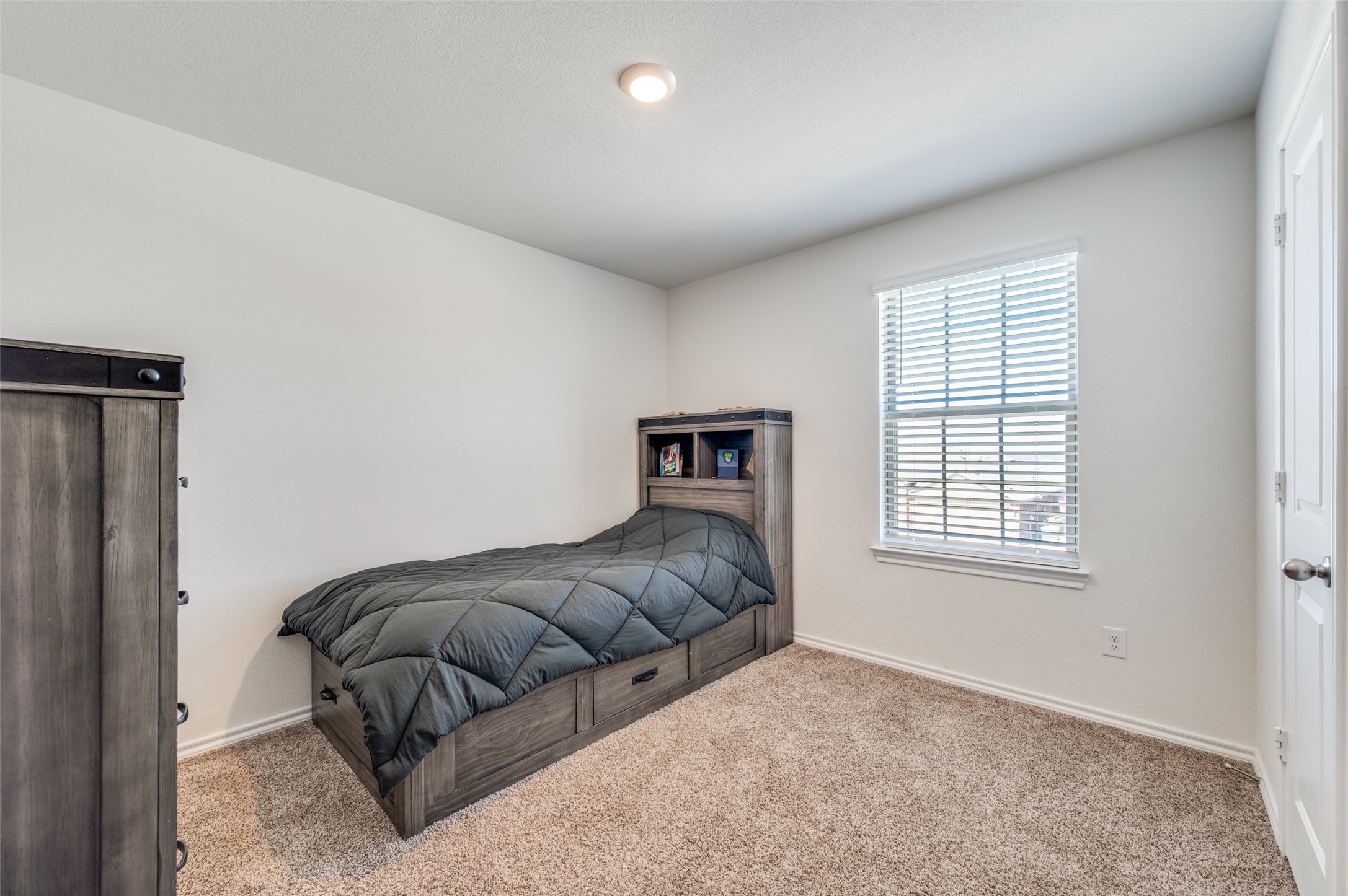 808 Fueller Drive Aubrey TX 76227