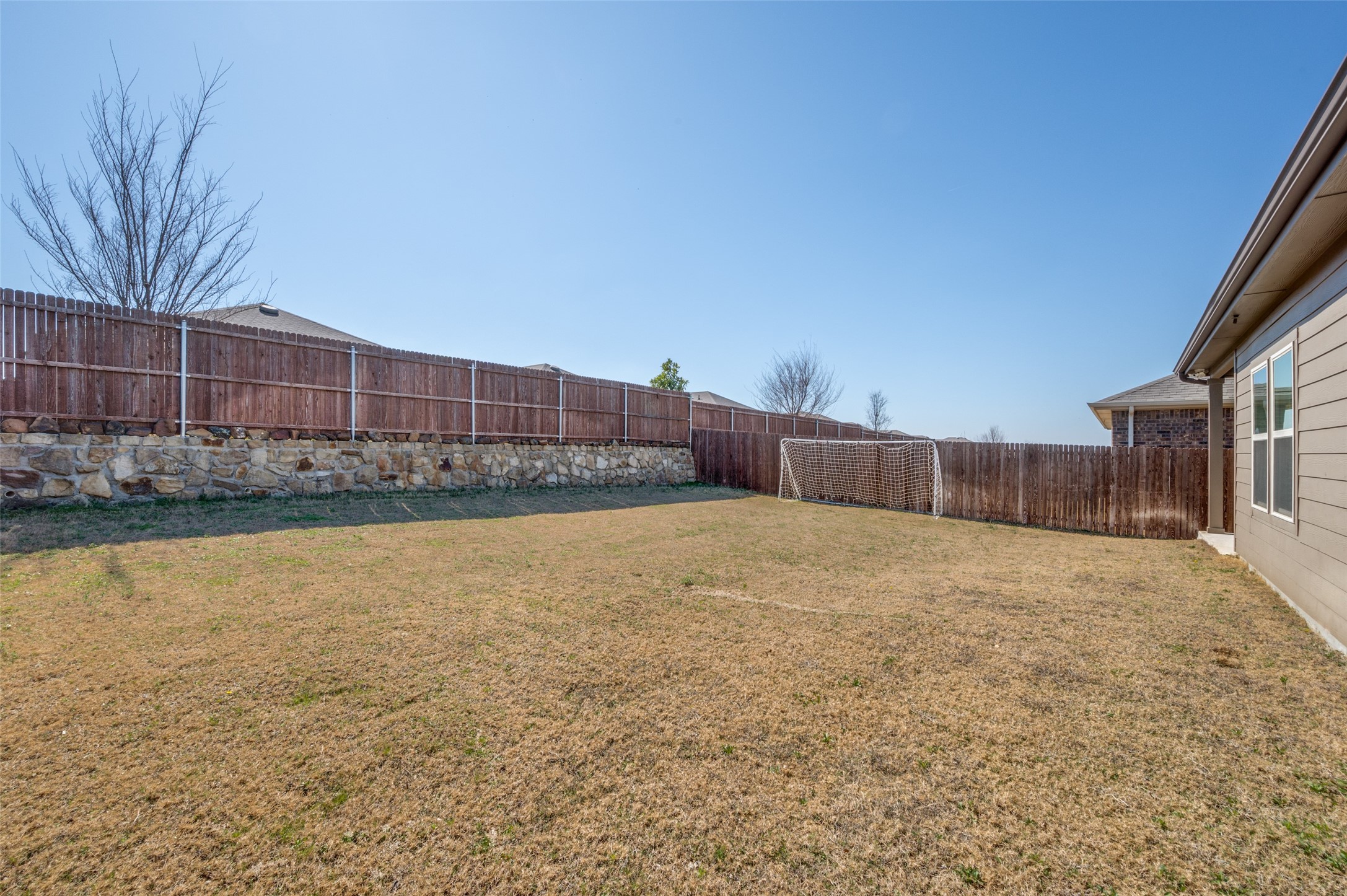 808 Fueller Drive Aubrey TX 76227