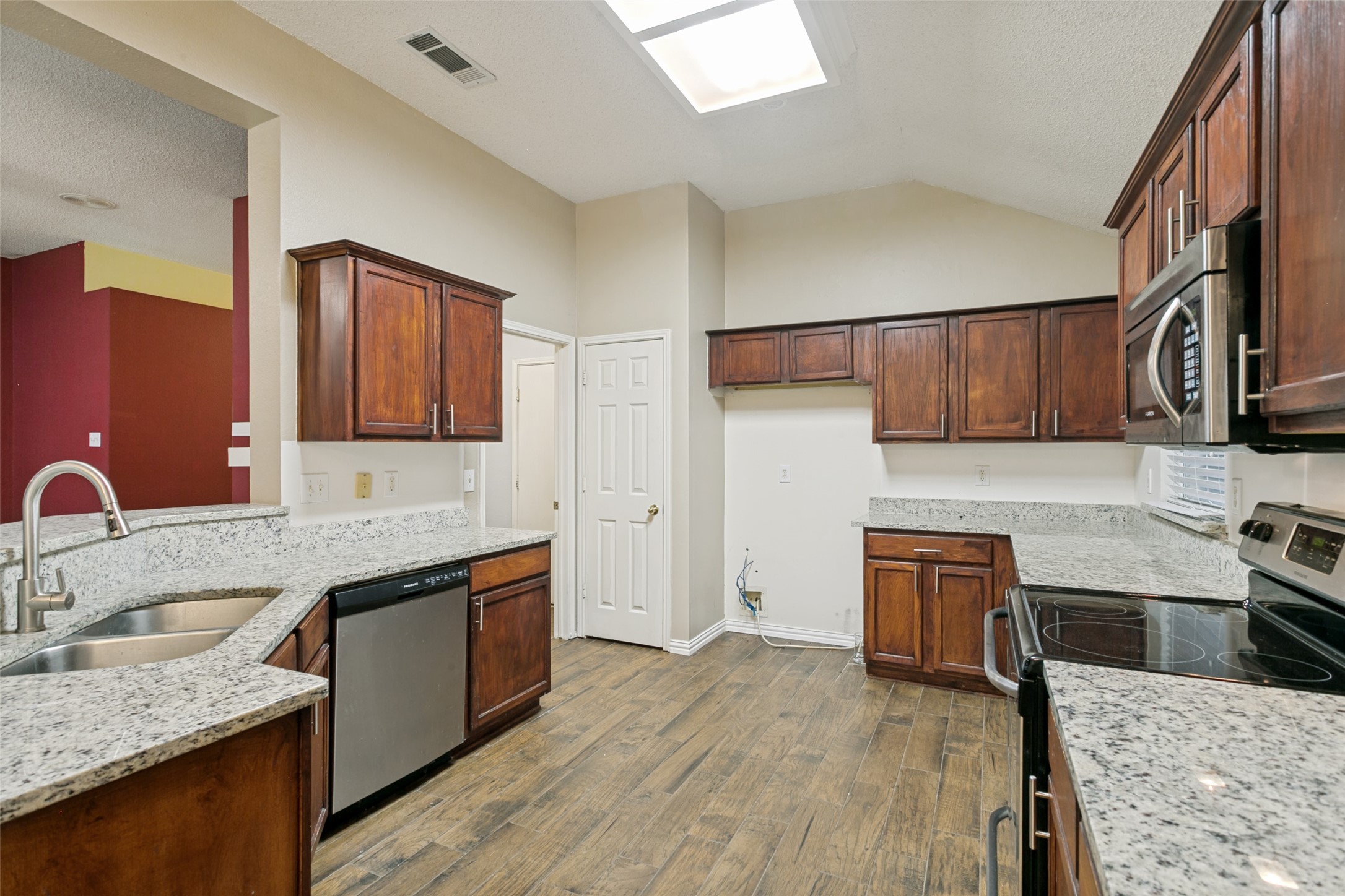 3004 Norwich Lane Corinth TX 76210