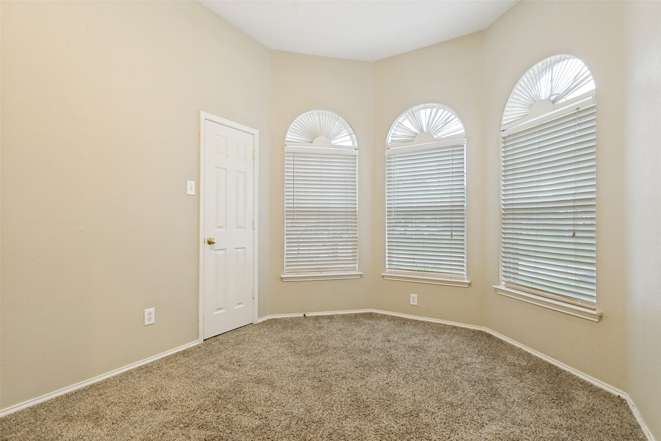 3004 Norwich Lane Corinth TX 76210