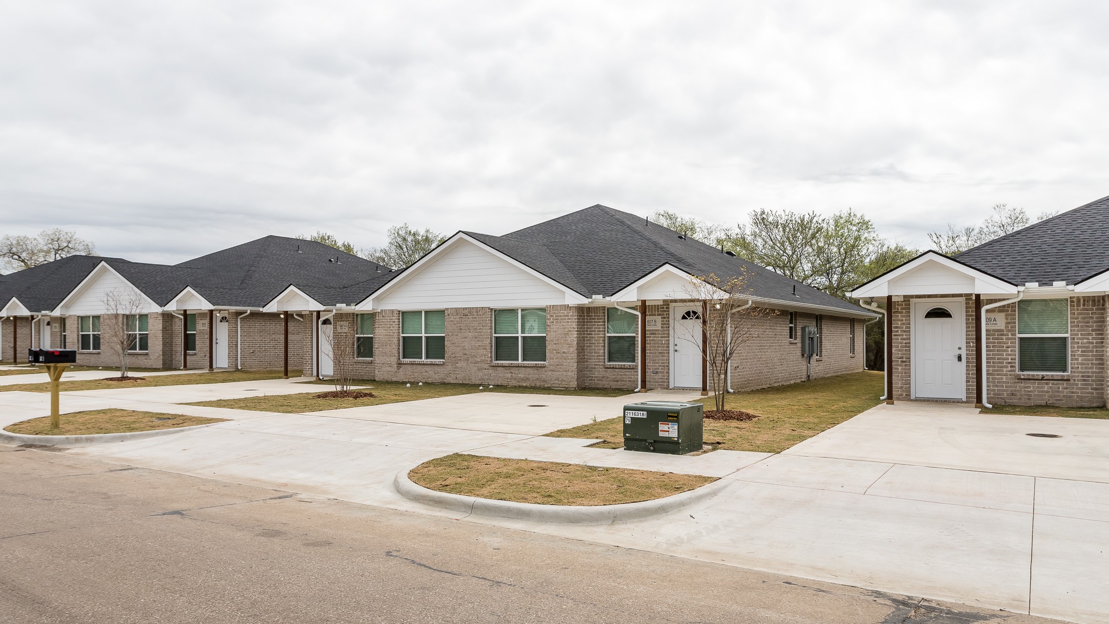 601 Casa Linda Drive Ennis TX 75119