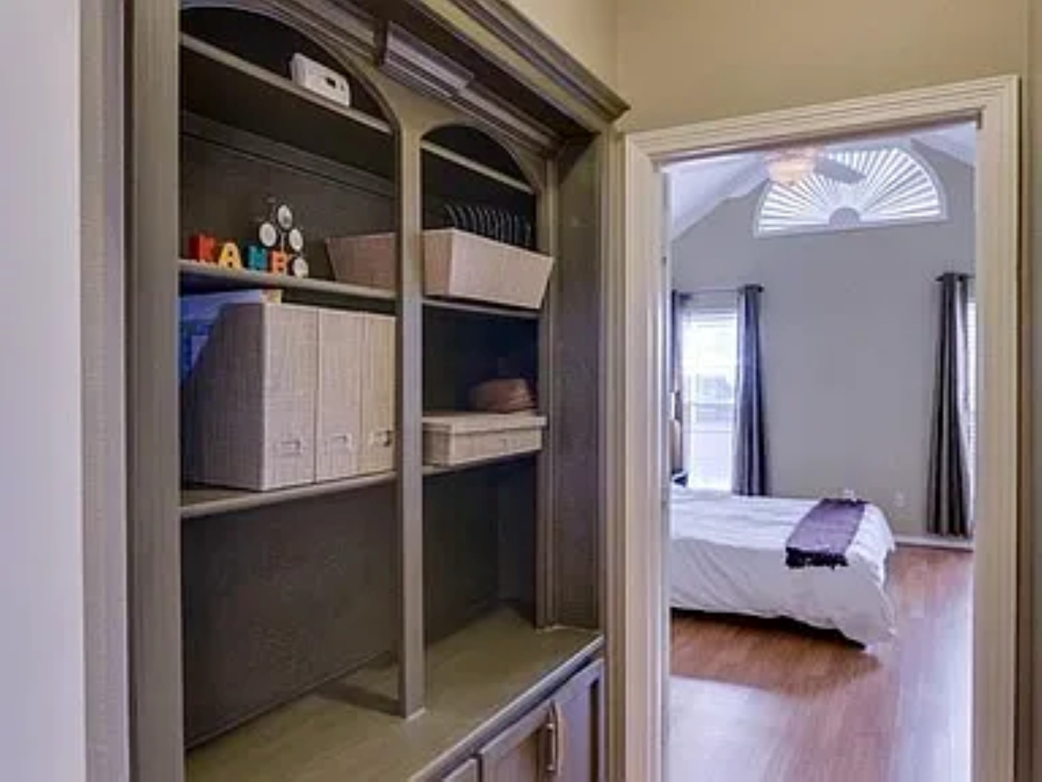 4035 Briarbend Road Dallas TX 75287
