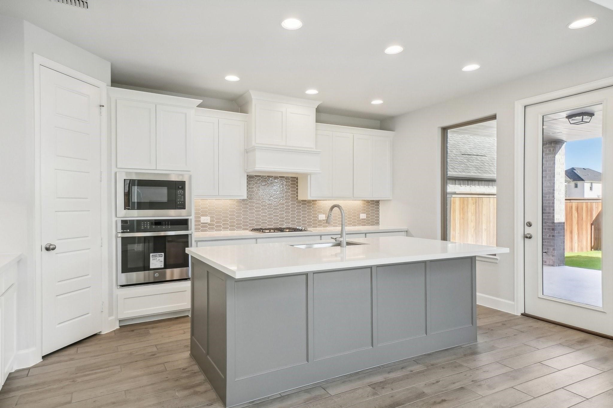 1628 Victoria Place Celina TX 75009