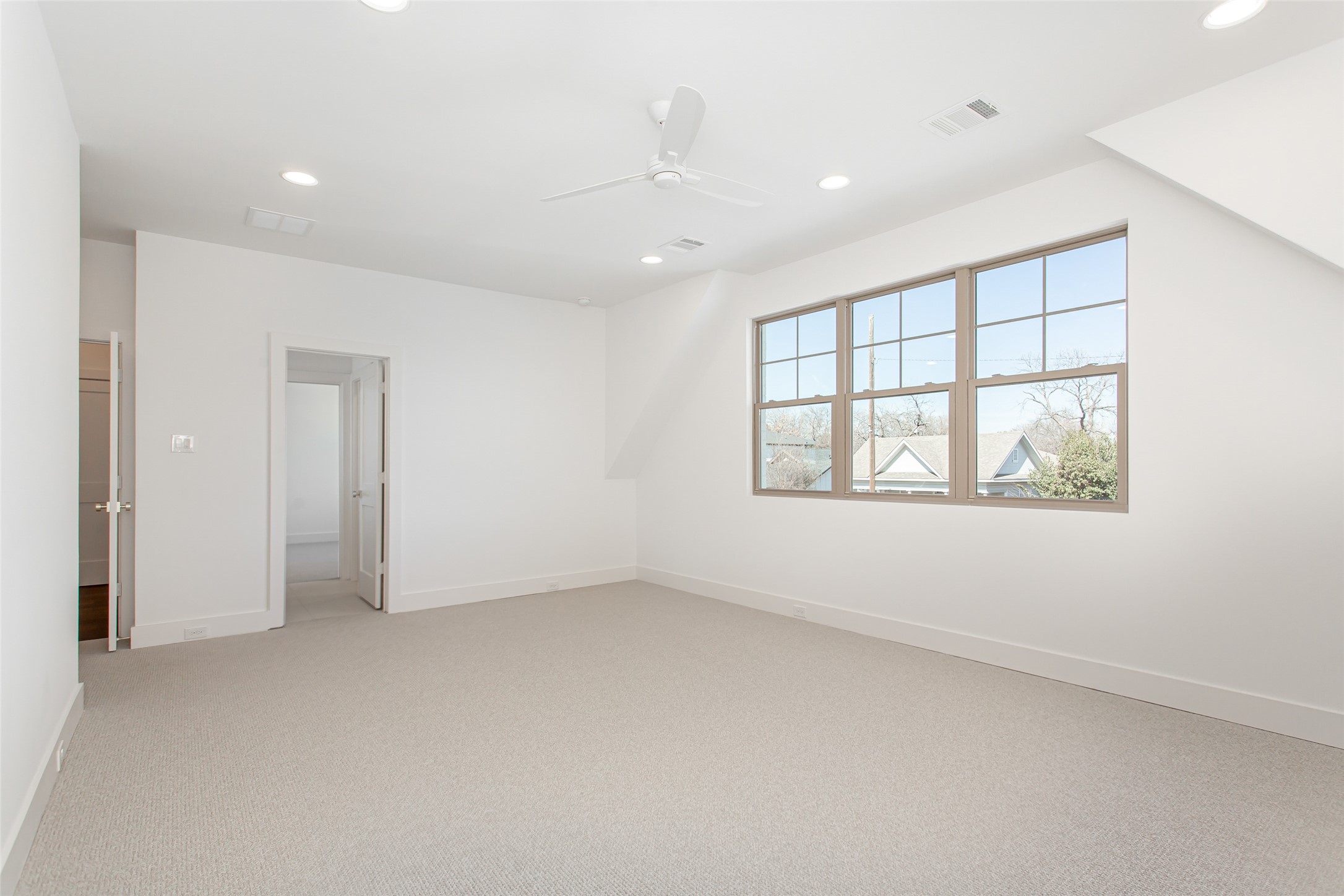 1107 Mount Auburn Avenue Dallas TX 75223
