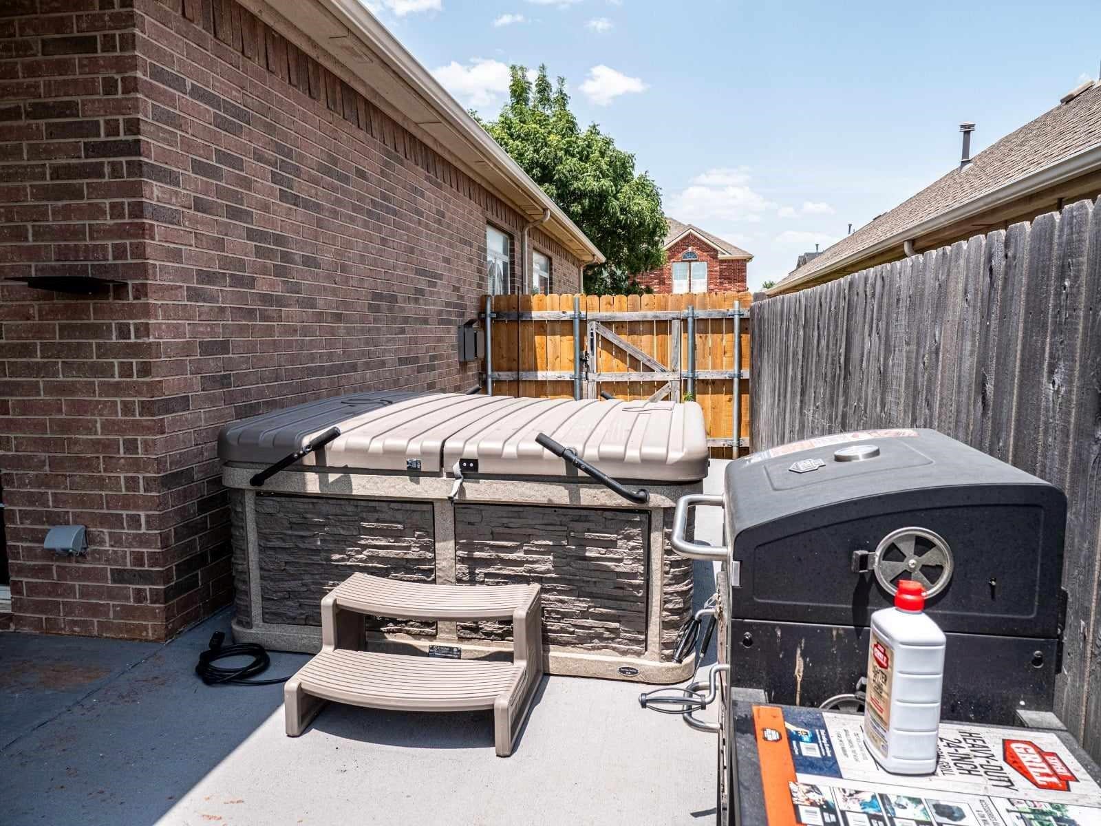 5528 Milford Drive Fort Worth TX 76137