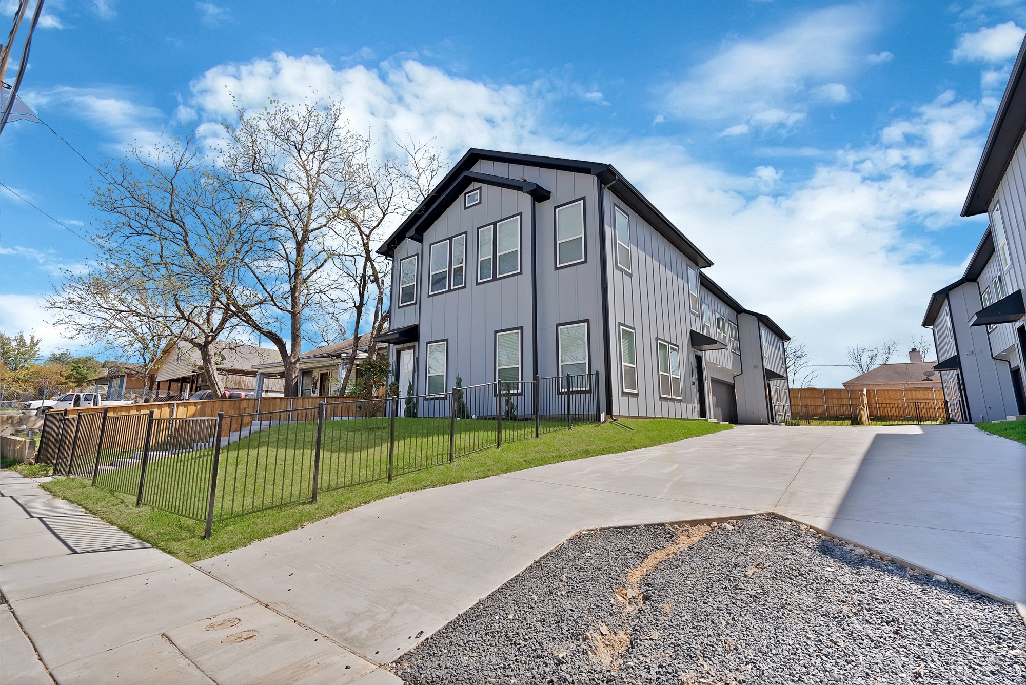 308 E 7th Street Dallas TX 75203